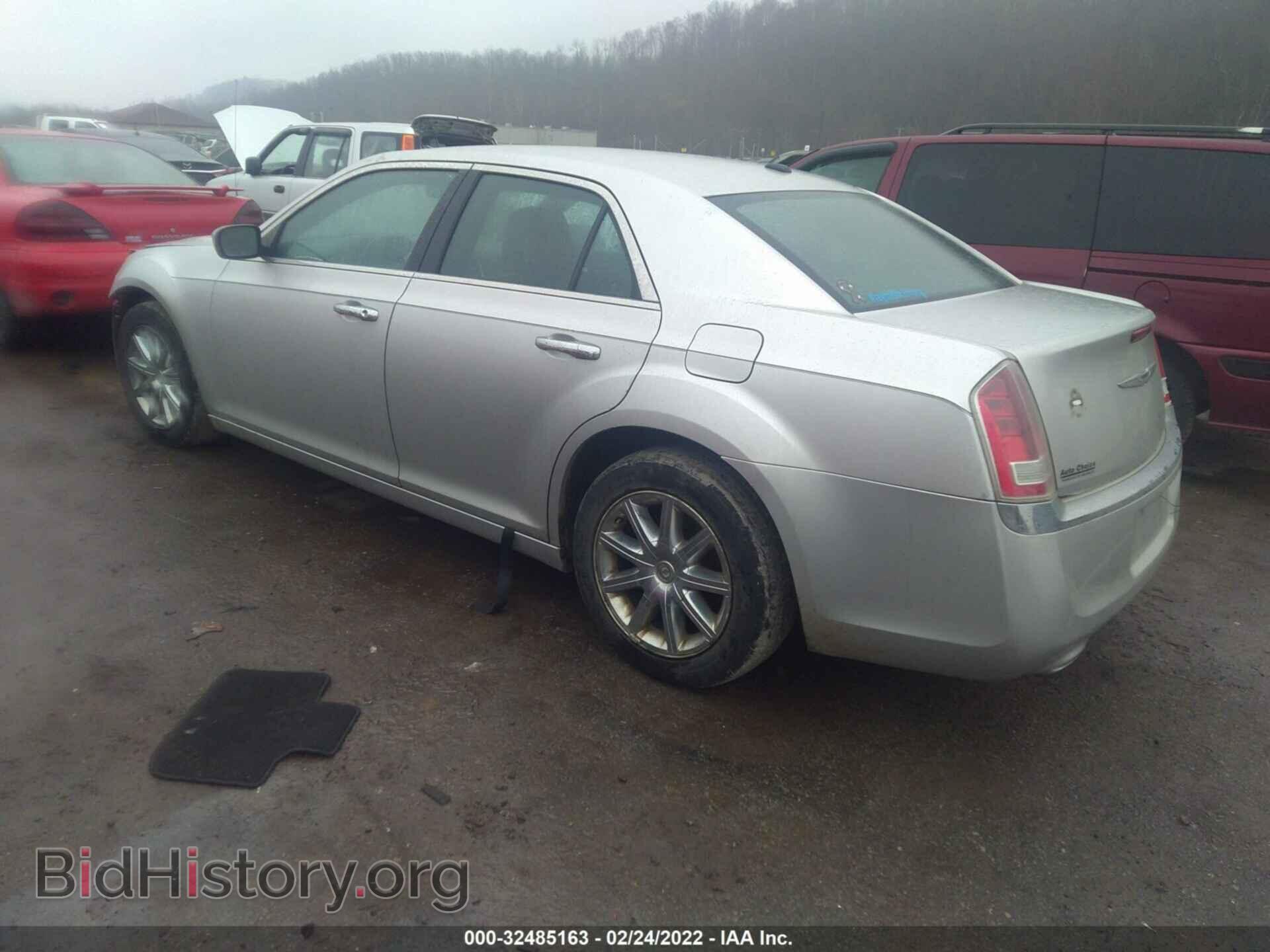 2012 CHRYSLER 300 - VIN: 2C3CCACG8CH182070 - Фото 3