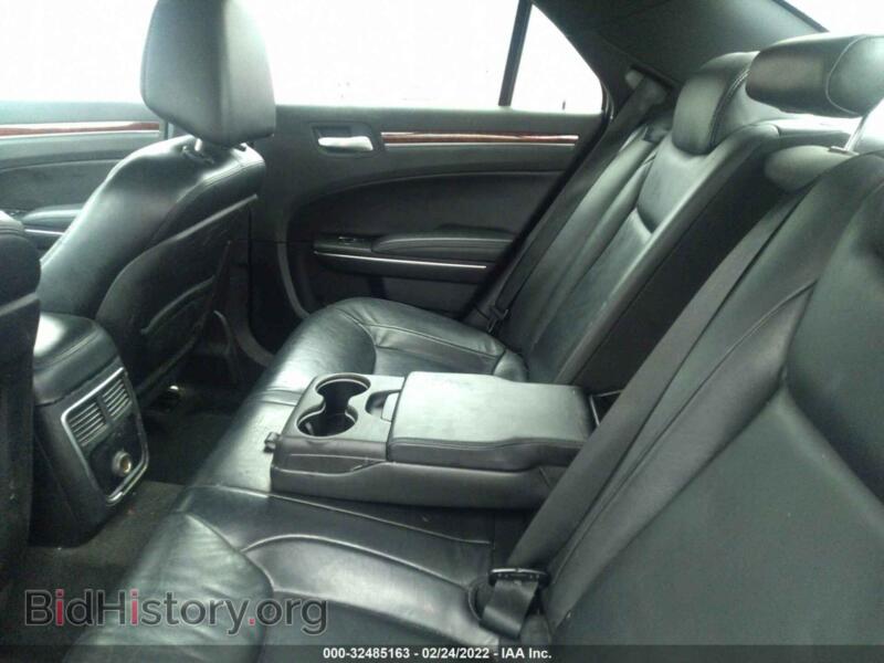2012 Chrysler 300 (VIN 2C3CCACG8CH182070) — фото 8 из 12