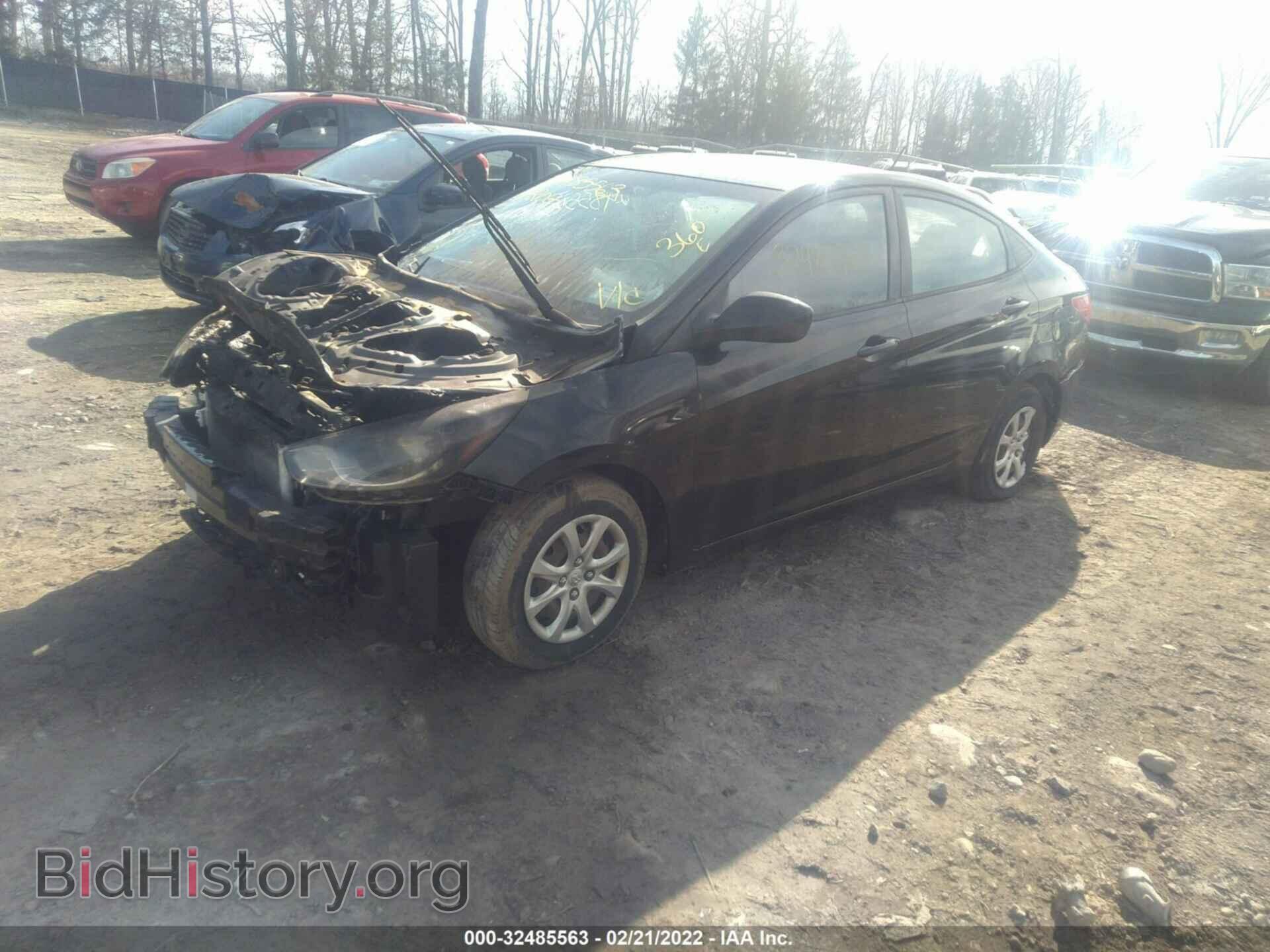2013 HYUNDAI ACCENT - VIN: KMHCT4AE3DU436504 - Фото 2
