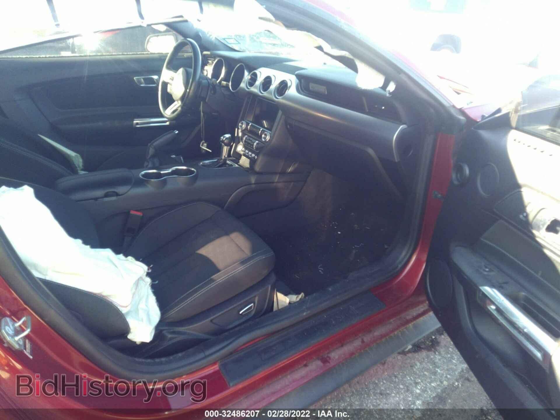 2018 FORD MUSTANG - VIN: 1FA6P8TH7J5165589 - Фото 5