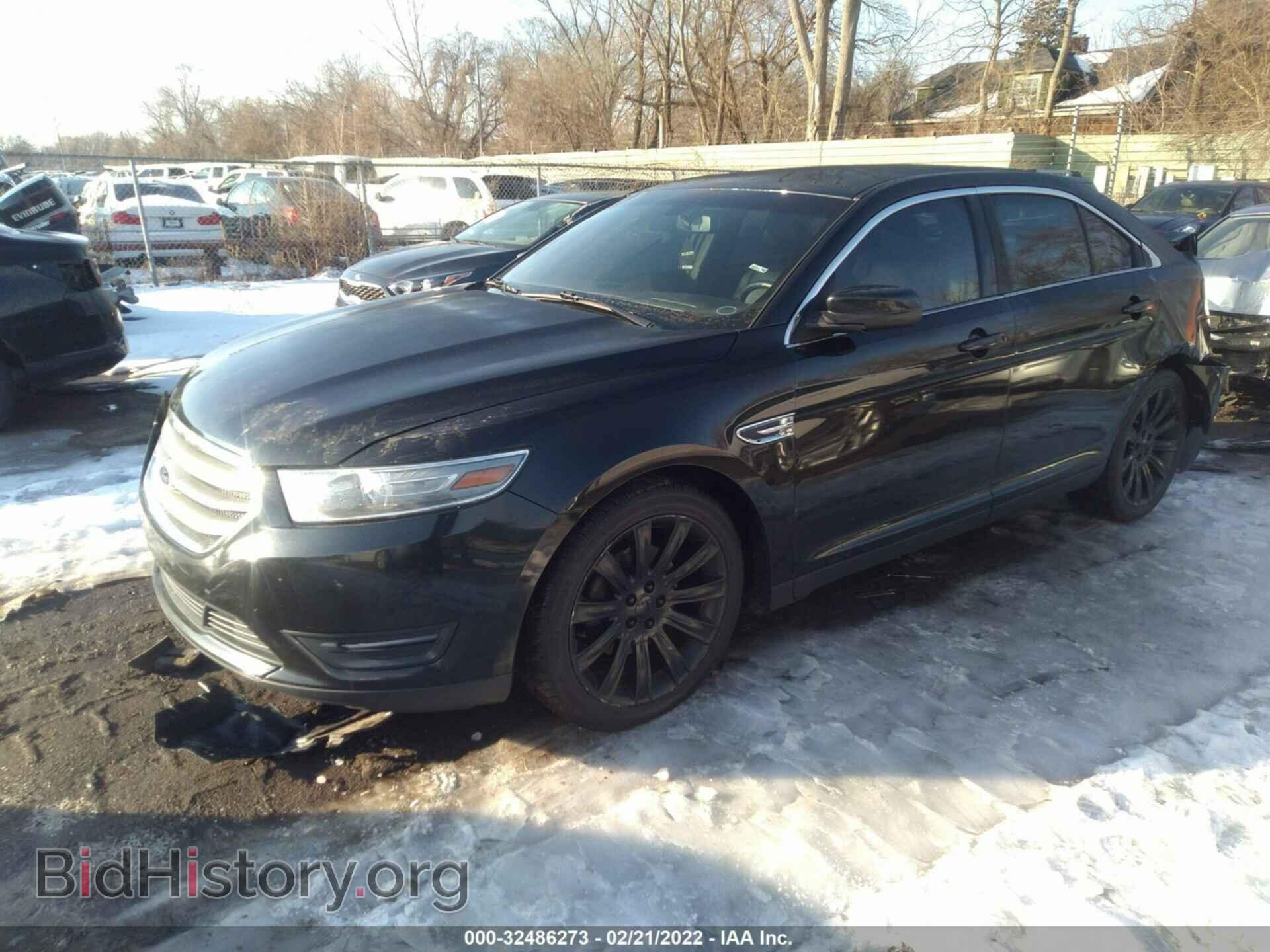 2013 FORD TAURUS - VIN: 1FAHP2E80DG174582 - Фото 2