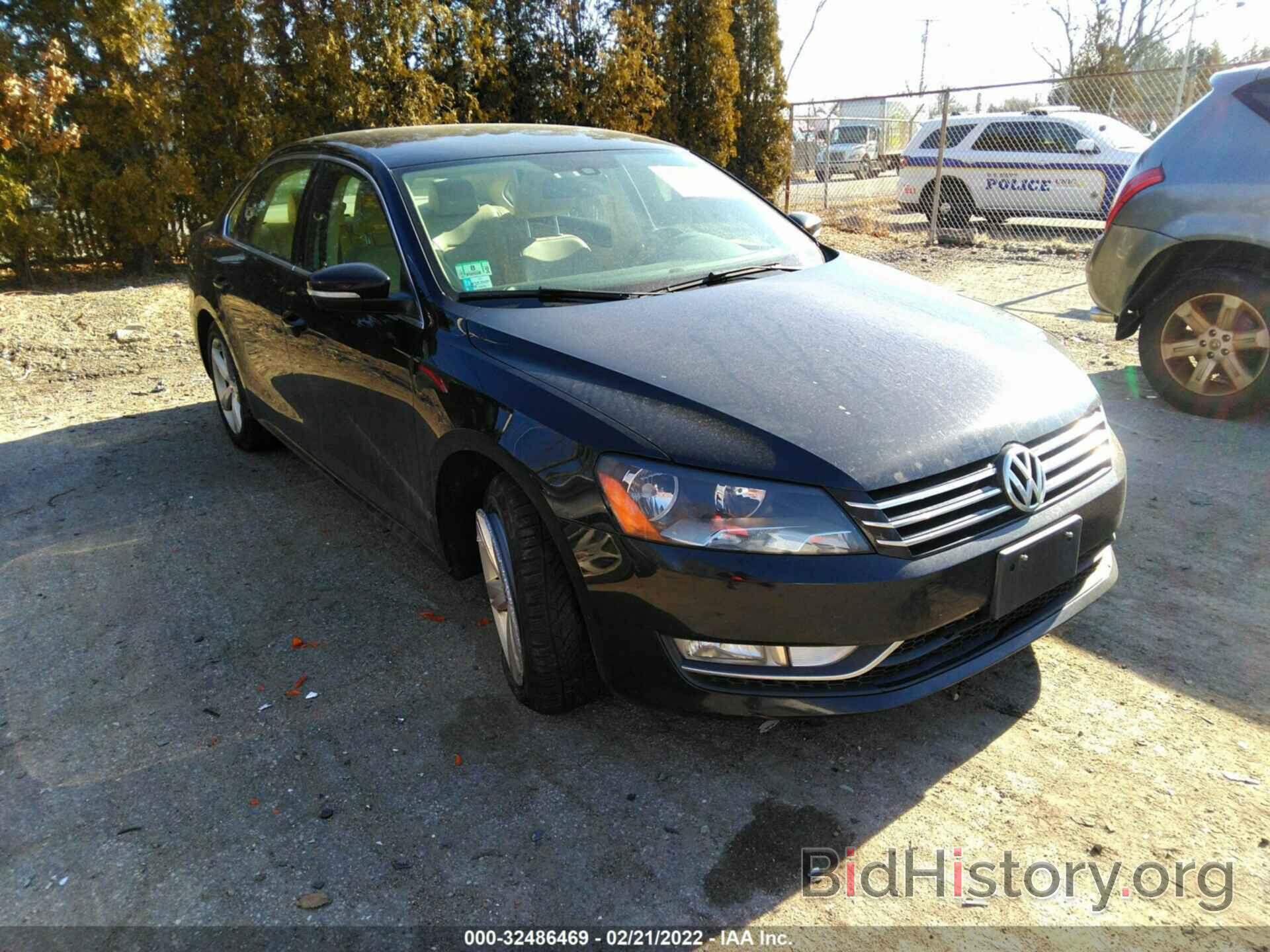 Photo 1VWAT7A31FC075016 - VOLKSWAGEN PASSAT 2015