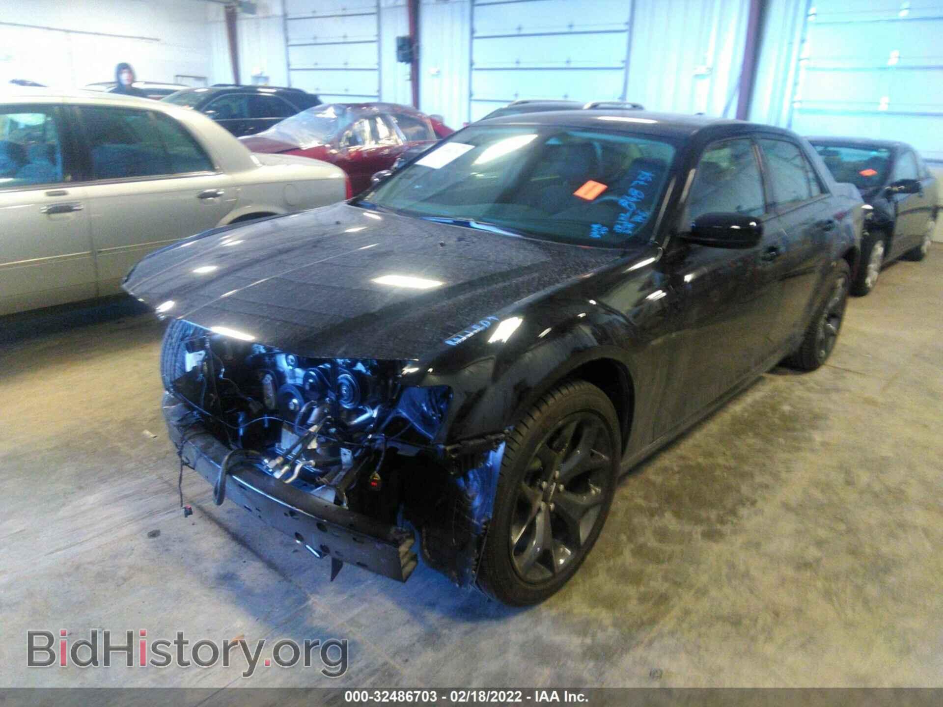 2021 CHRYSLER 300 - VIN: 2C3CCAAG1MH509123 - Фото 2