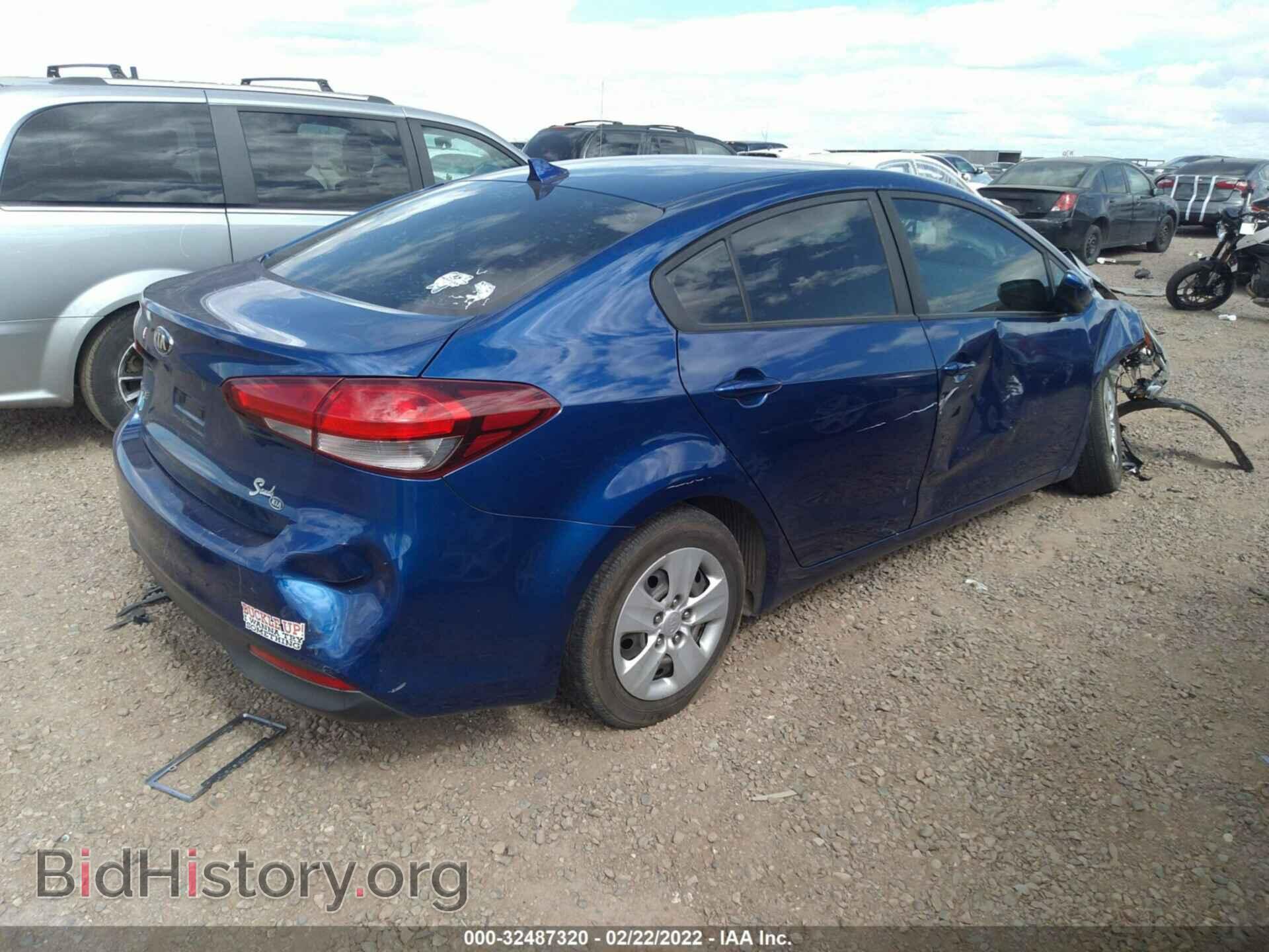 2017 KIA FORTE - VIN: 3KPFK4A78HE161061 - Фото 4