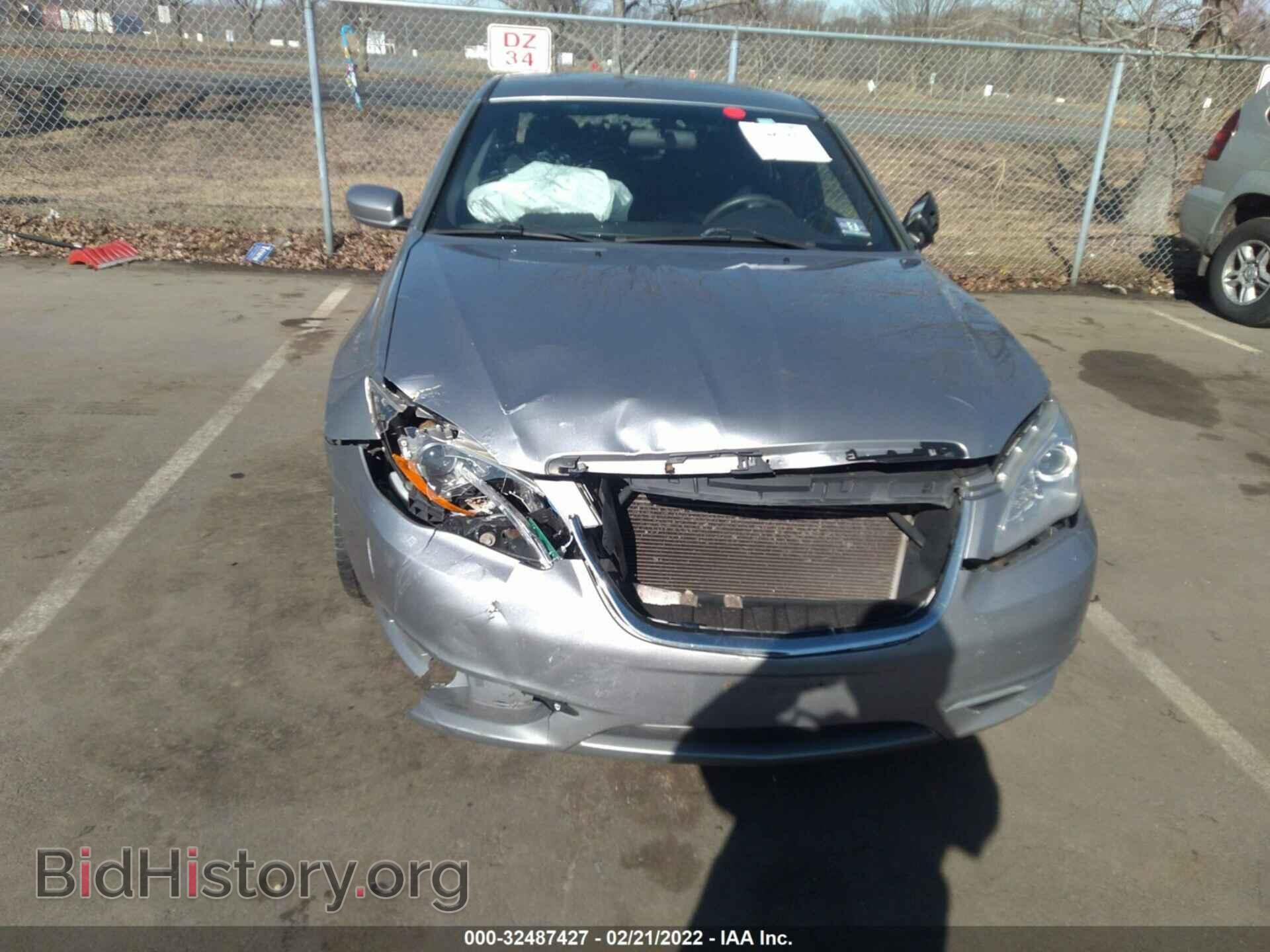 2013 CHRYSLER 200 - VIN: 1C3CCBAB1DN641588 - Фото 6