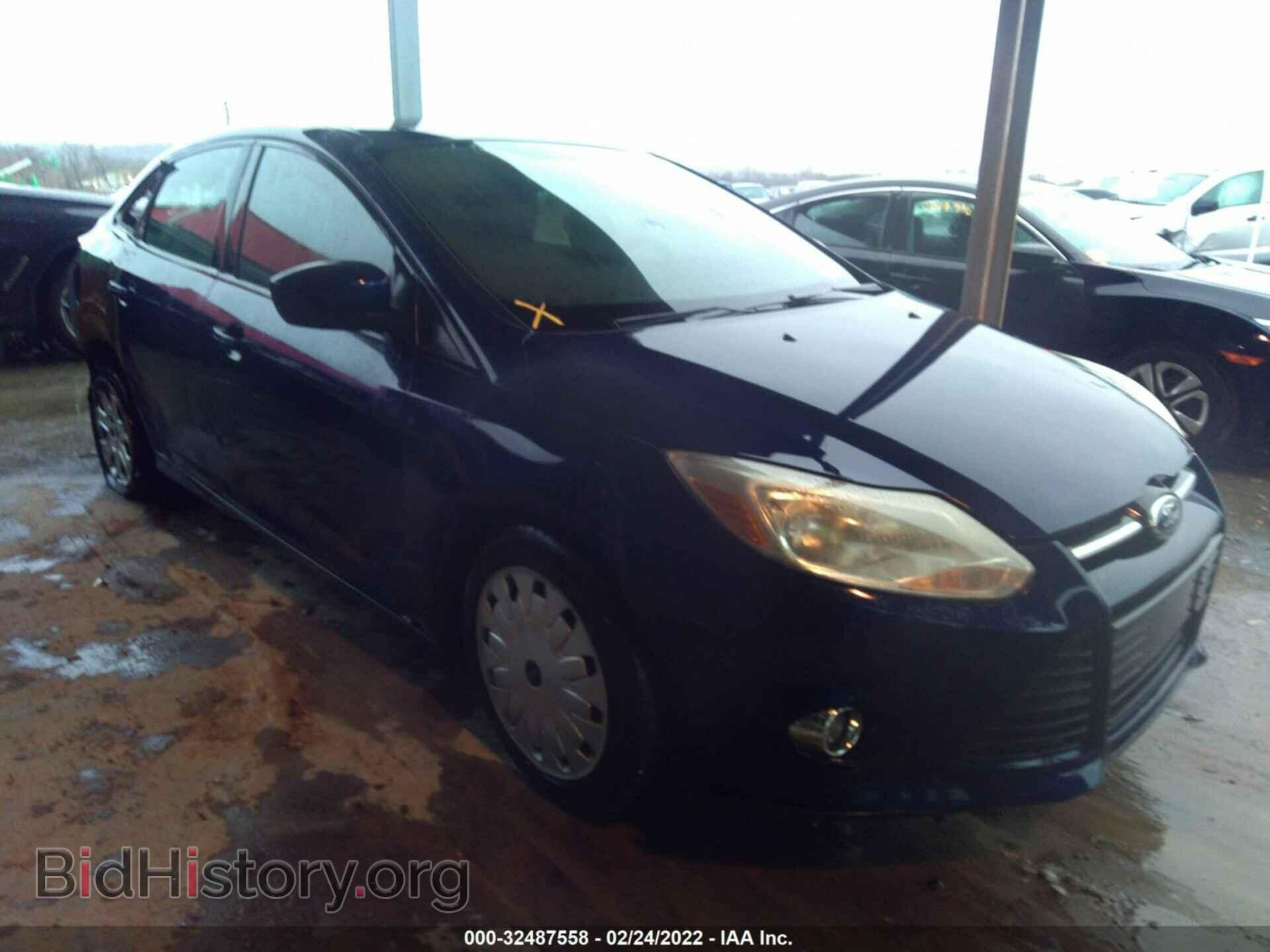 Фотография 1FAHP3F23CL148404 - FORD FOCUS 2012