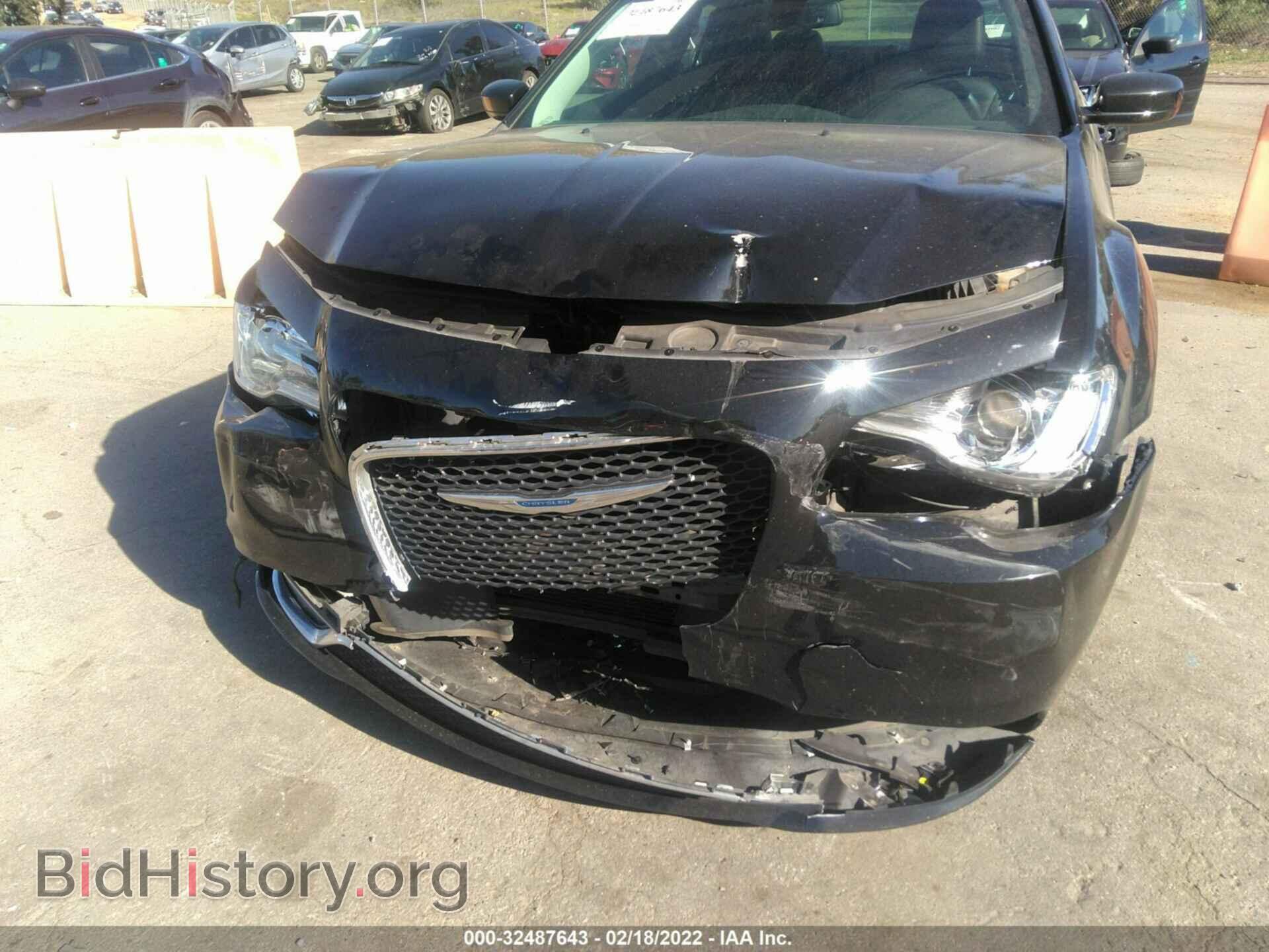 2017 CHRYSLER 300 - VIN: 2C3CCAAG0HH541731 - Фото 6