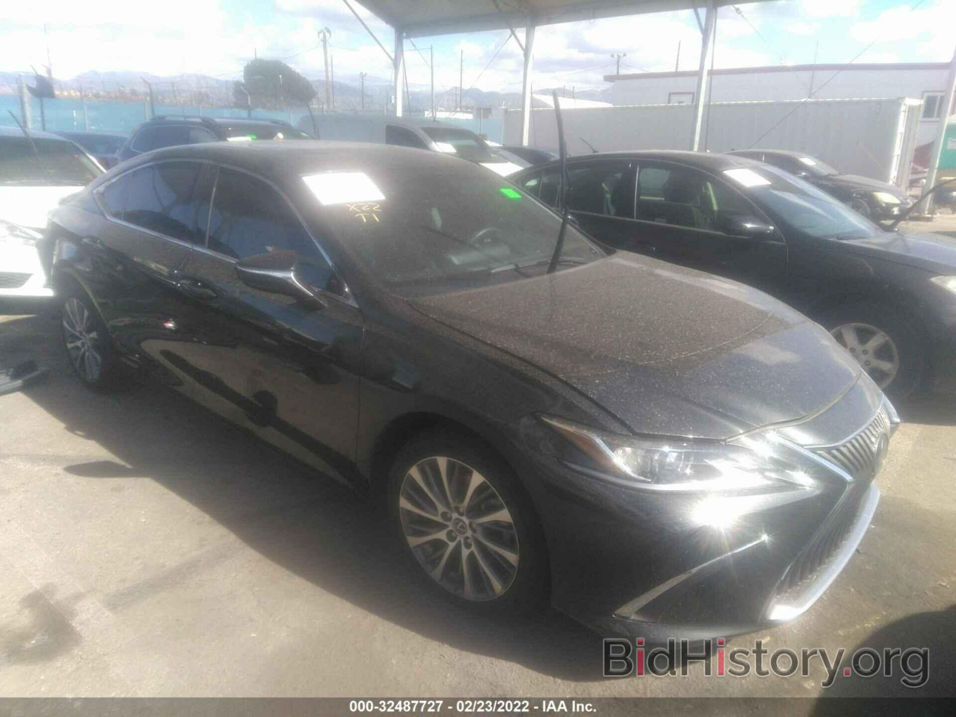 Photo 58ADA1C17MU002226 - LEXUS ES 2021