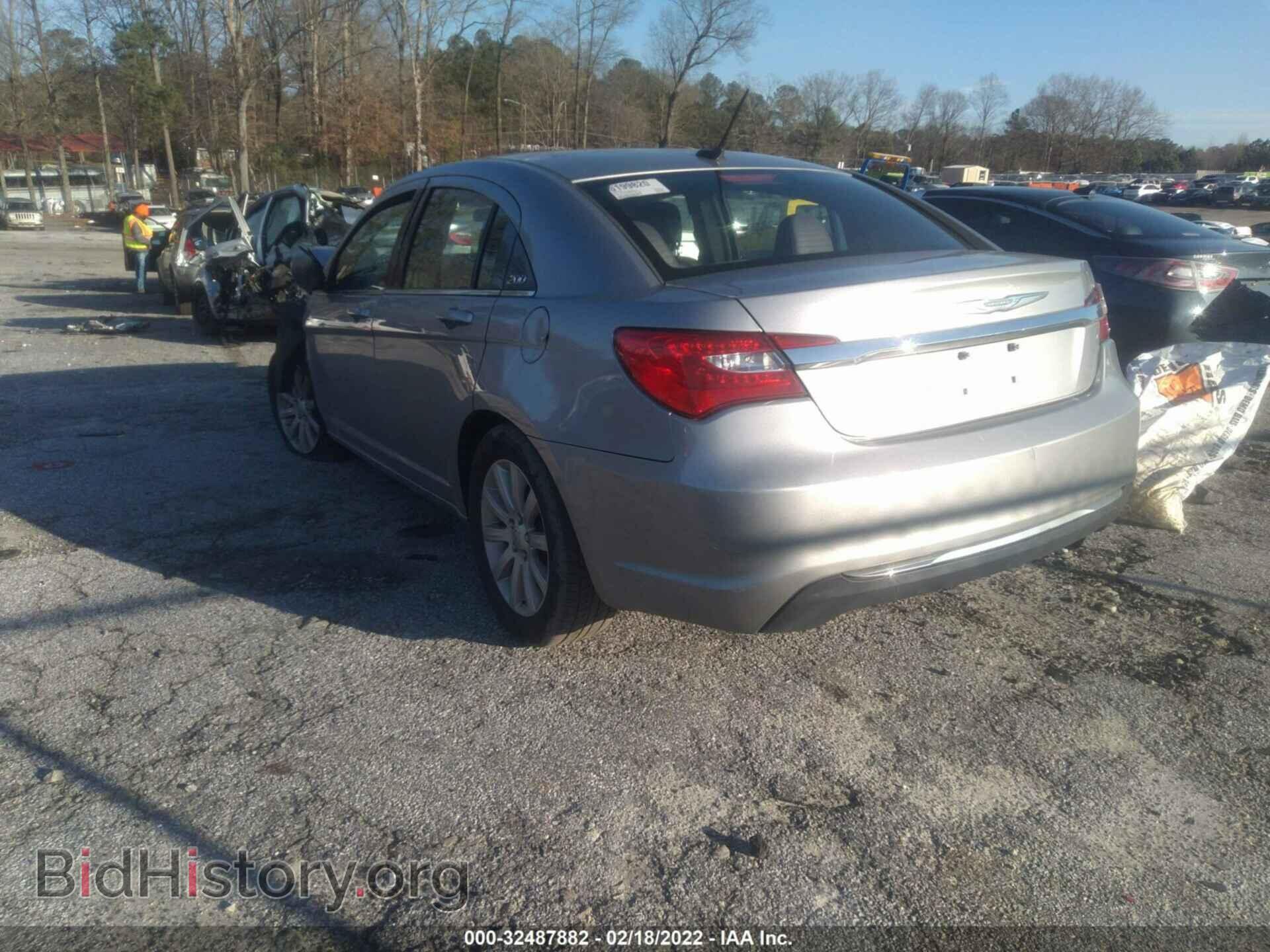 2013 CHRYSLER 200 - VIN: 1C3CCBBB8DN509717 - Photo 3