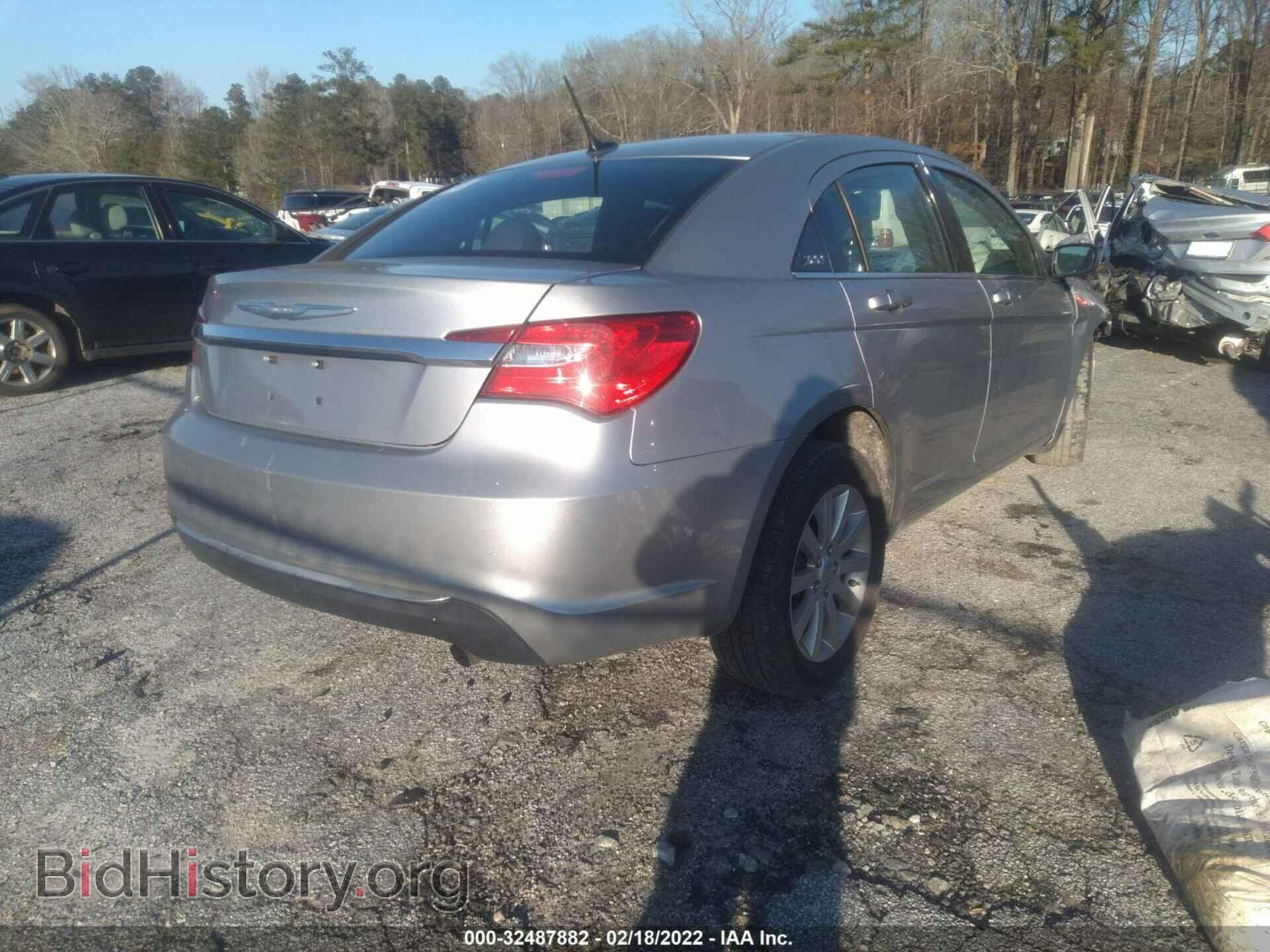 2013 CHRYSLER 200 - VIN: 1C3CCBBB8DN509717 - Photo 4
