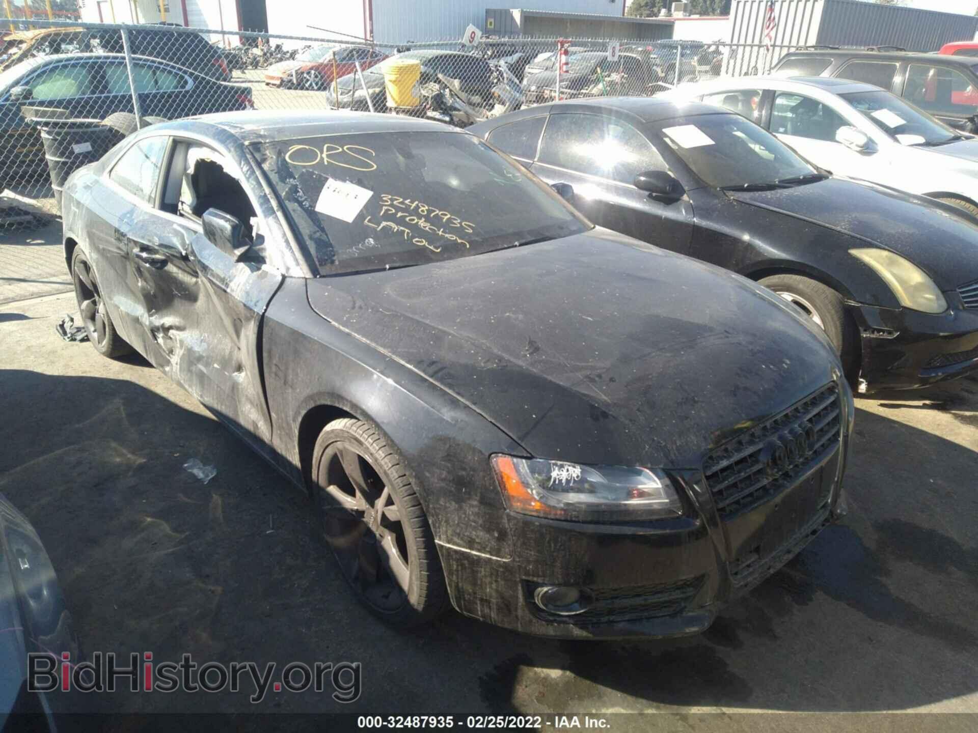Photo WAULFAFR5BA019452 - AUDI A5 2011