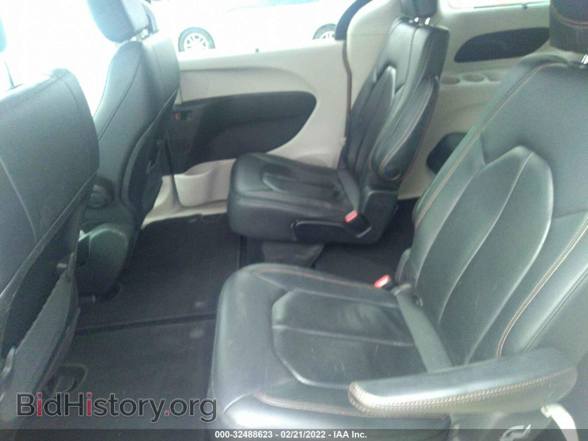 2020 CHRYSLER PACIFICA - VIN: 2C4RC1BG0LR176801 - Фото 8
