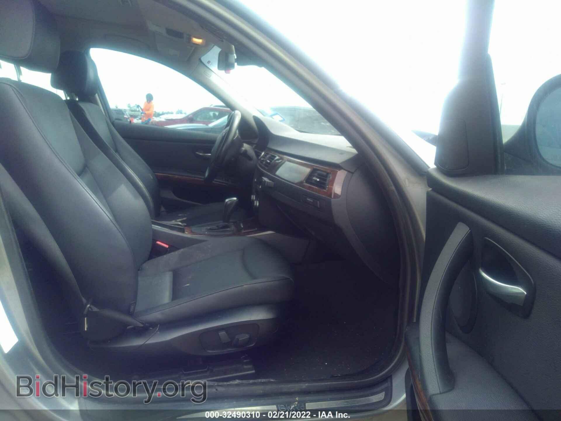 2009 BMW 3 SERIES - VIN: WBAPH73549E127290 - Фото 5
