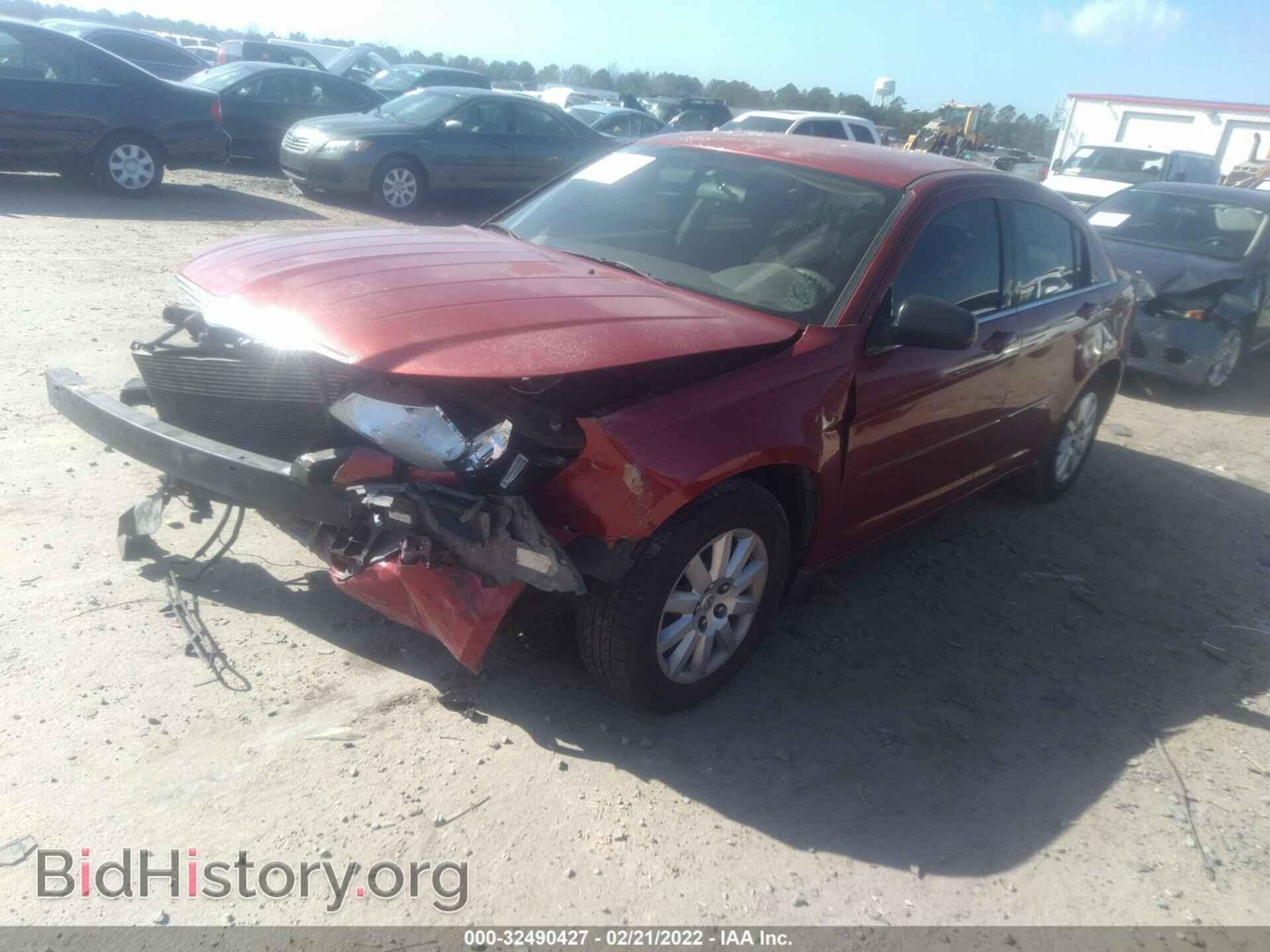 2009 CHRYSLER SEBRING - VIN: 1C3LC46B59N567135 - Фото 2