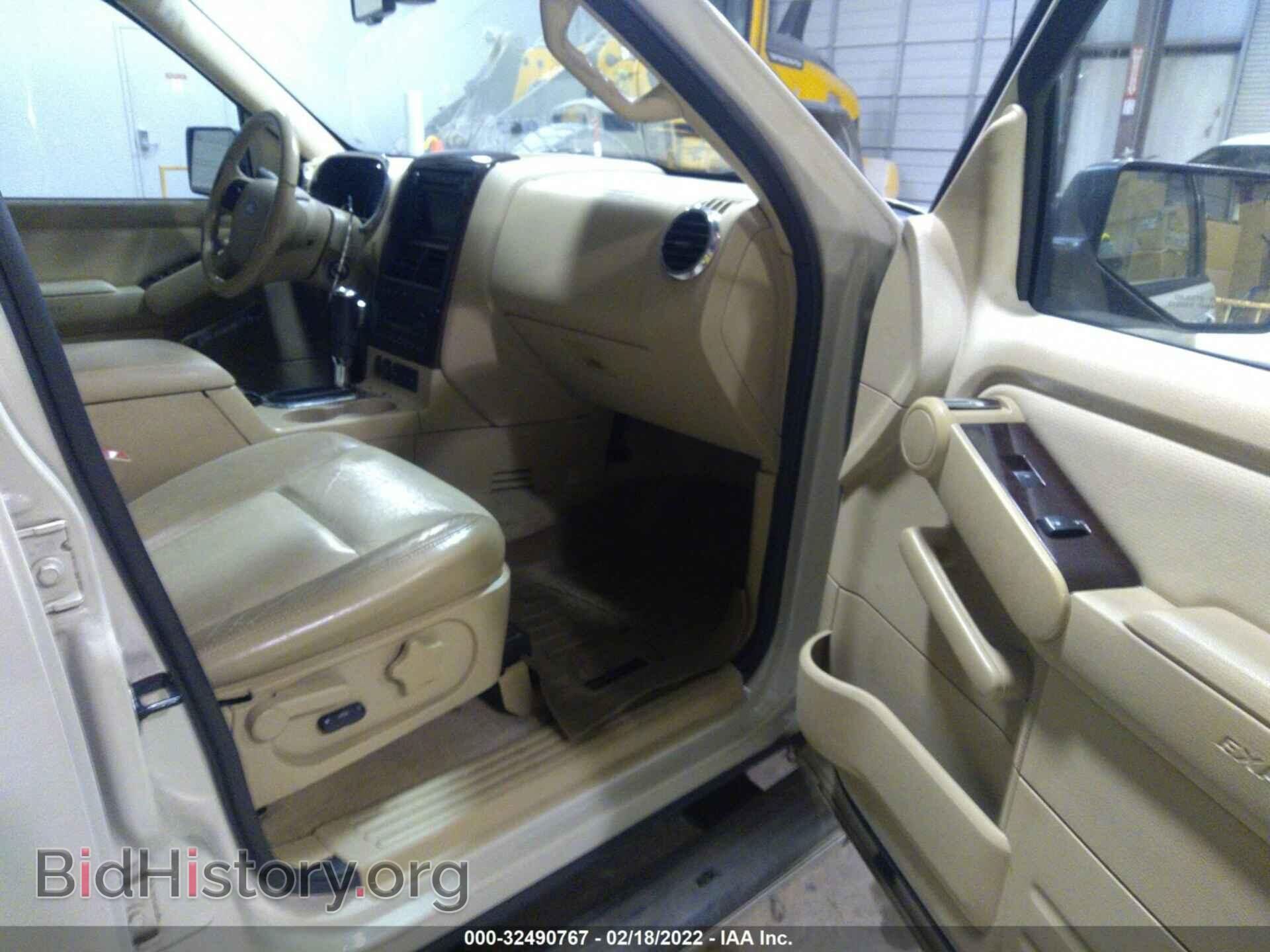 2006 FORD EXPLORER - VIN: 1FMEU65E96UB62157 - Фото 5