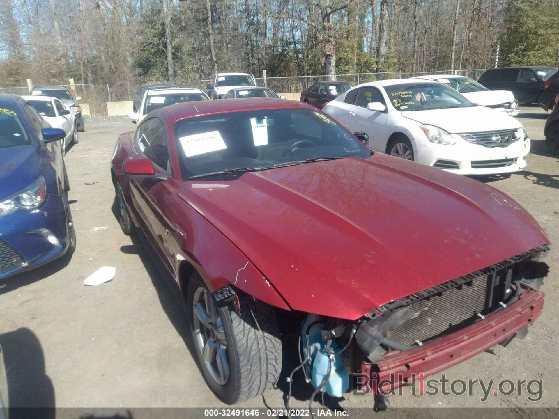 Photo 1FA6P8AM3F5395153 - FORD MUSTANG 2015