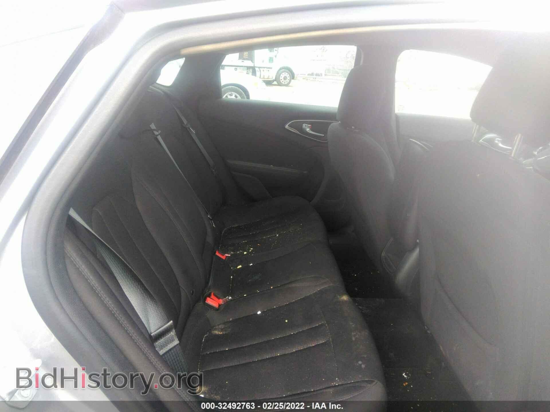 2015 CHRYSLER 200 - VIN: 1C3CCCAB0FN583868 - Фото 8