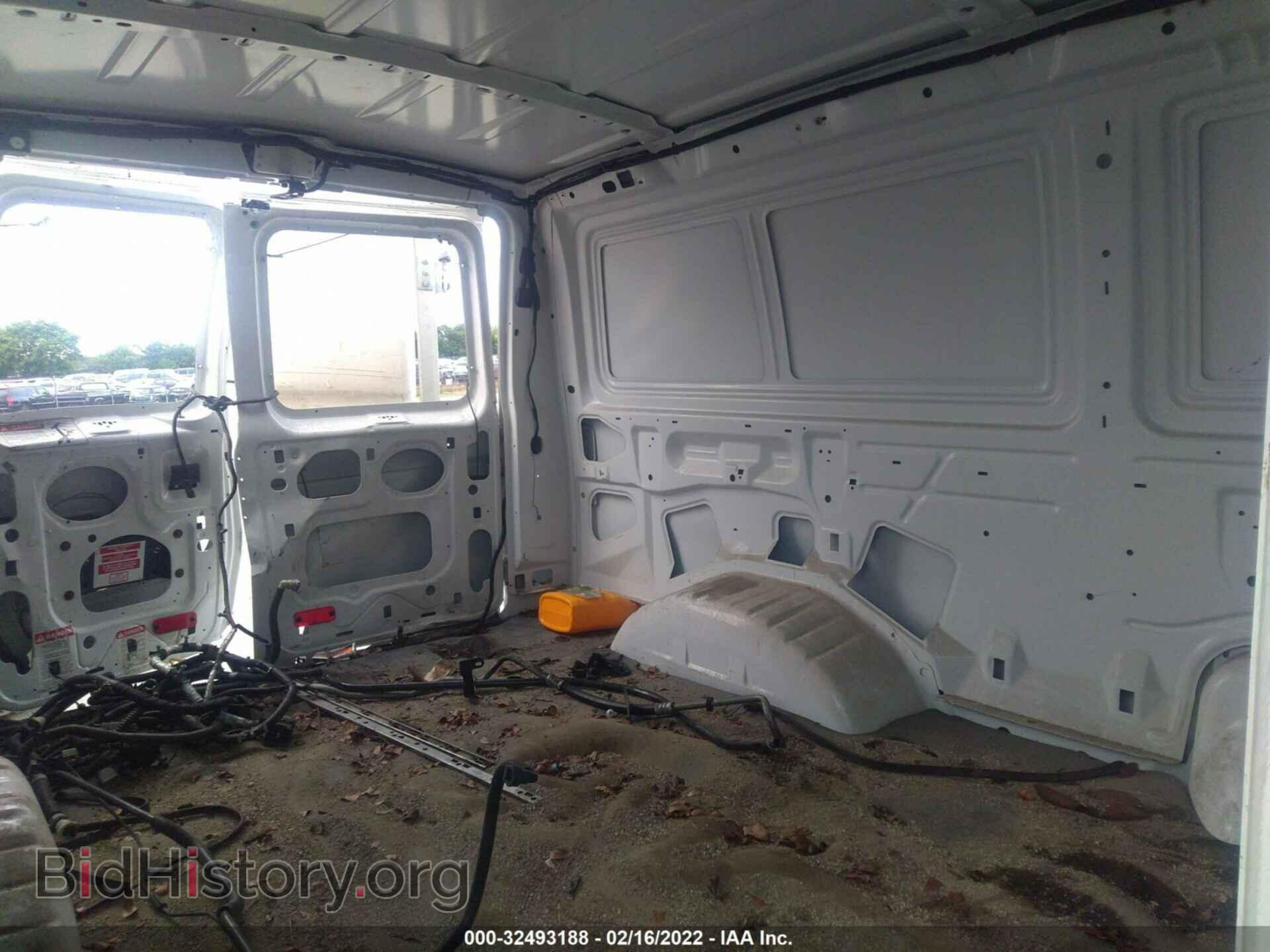 2010 FORD ECONOLINE CARGO VAN - VIN: 1FTSE3EL7ADA73388 - Фото 8