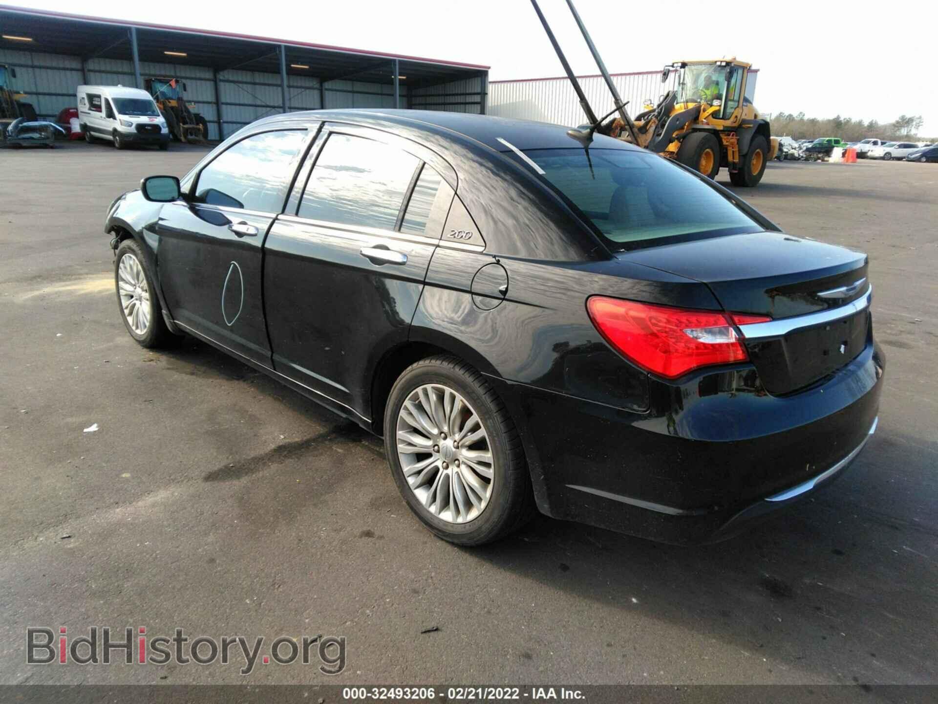 2012 CHRYSLER 200 - VIN: 1C3CCBCG5CN107033 - Фото 3
