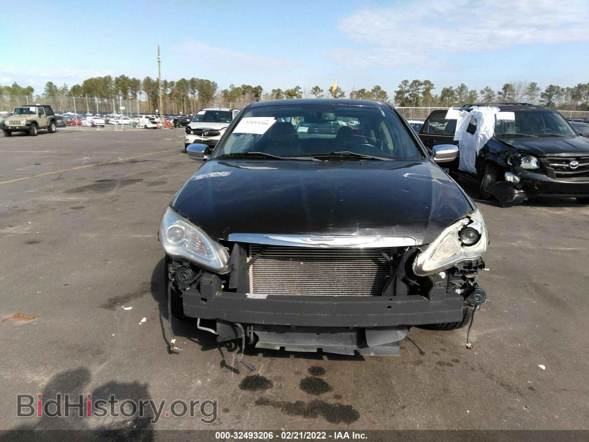2012 CHRYSLER 200 - VIN: 1C3CCBCG5CN107033 - Фото 6
