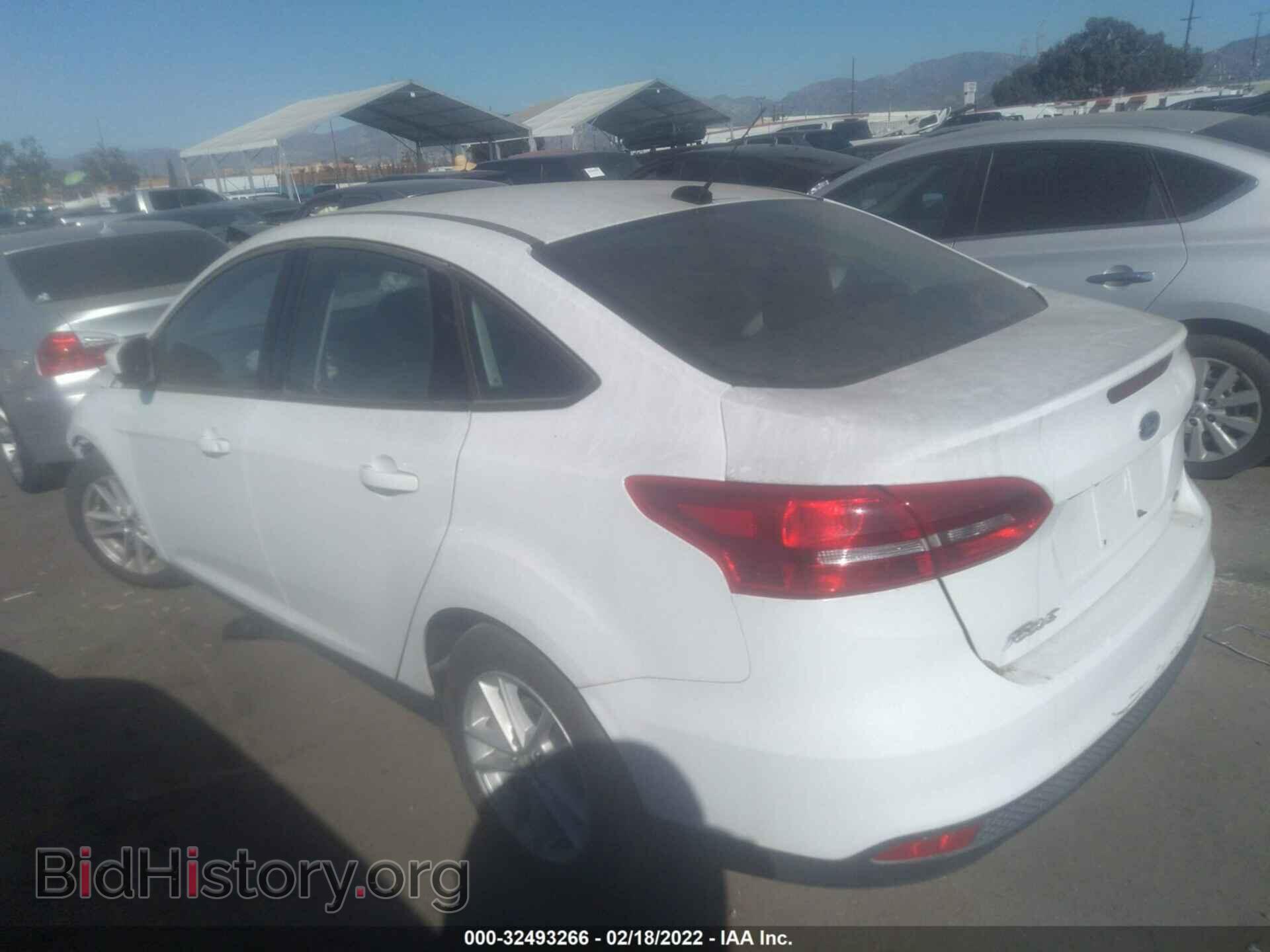 2018 FORD FOCUS - VIN: 1FADP3F20JL328743 - Фото 3