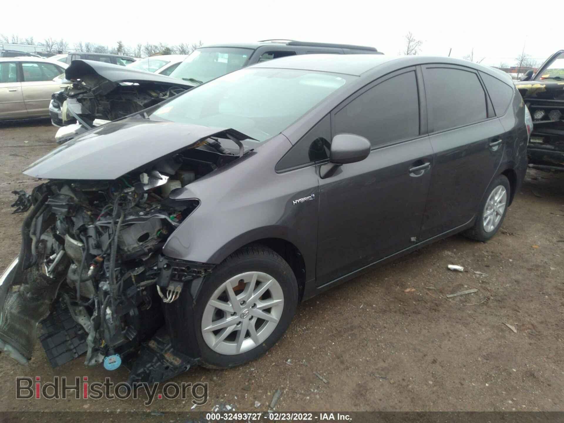 2014 TOYOTA PRIUS V - VIN: JTDZN3EU4EJ011400 - Фото 2