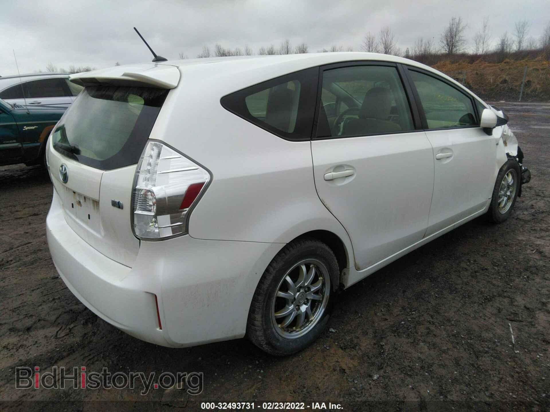 2014 TOYOTA PRIUS V - VIN: JTDZN3EU8E3301935 - Фото 4