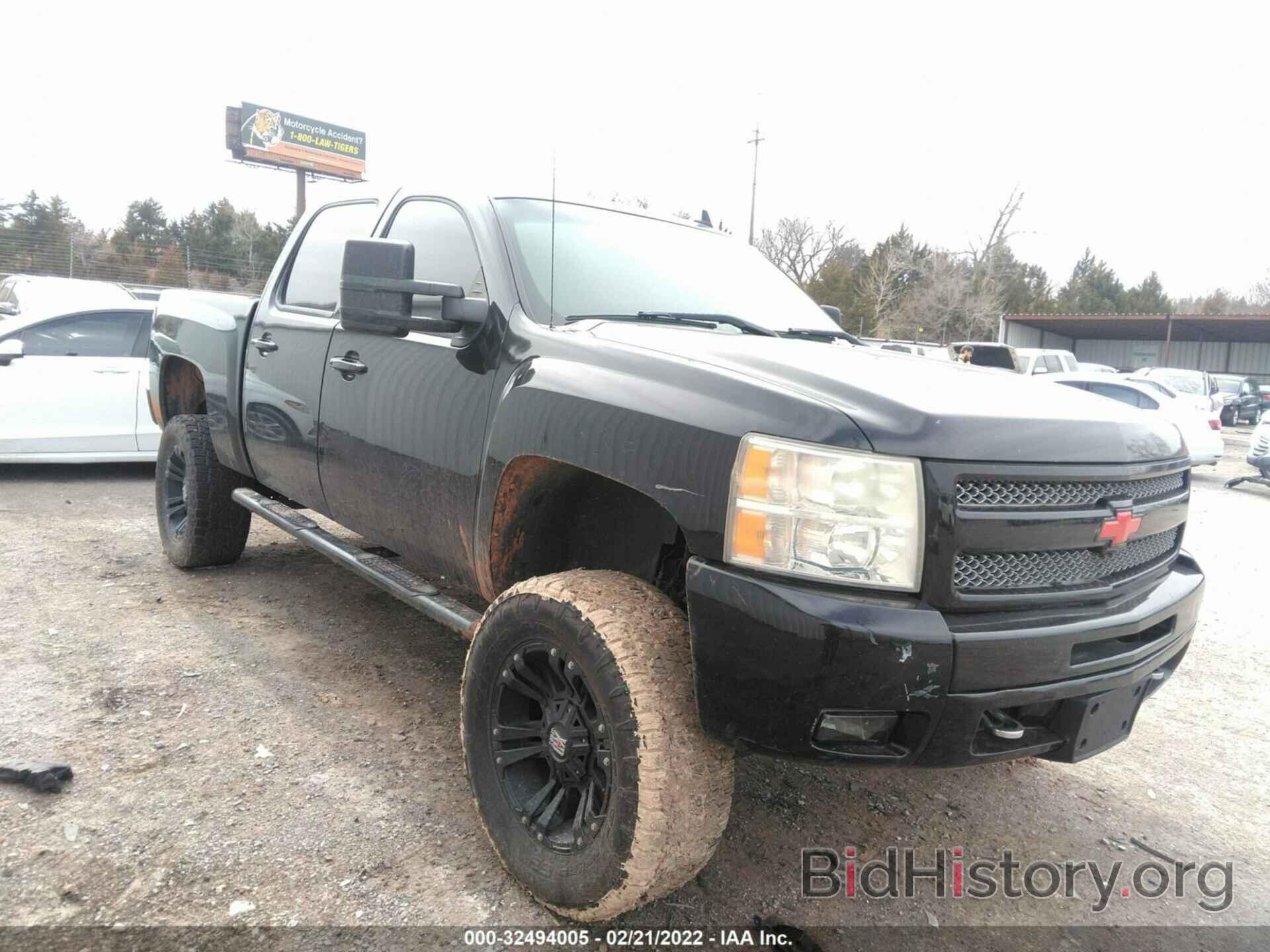 Photo 3GCPKSE32BG375636 - CHEVROLET SILVERADO 1500 2011