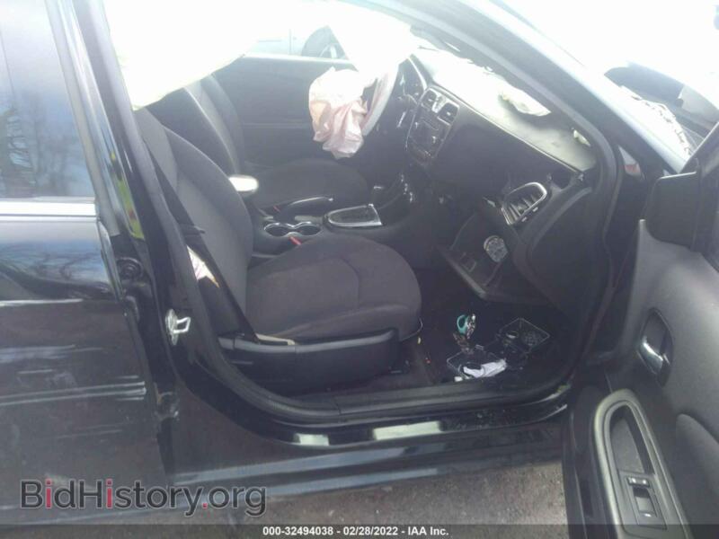 2013 Chrysler 200 (VIN 1C3CCBBB1DN723934) — фото 5 из 11