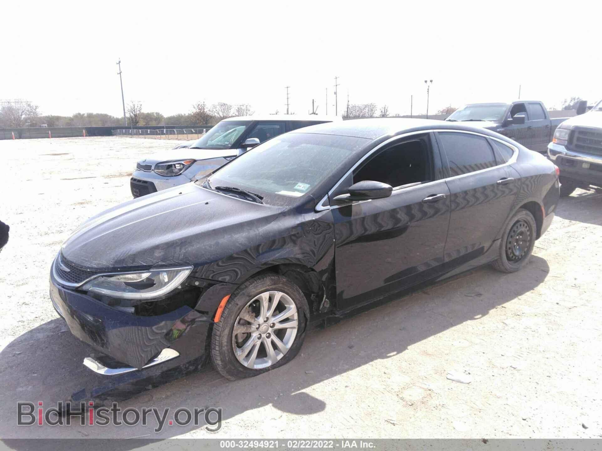 2015 CHRYSLER 200 - VIN: 1C3CCCAB6FN574043 - Фото 2
