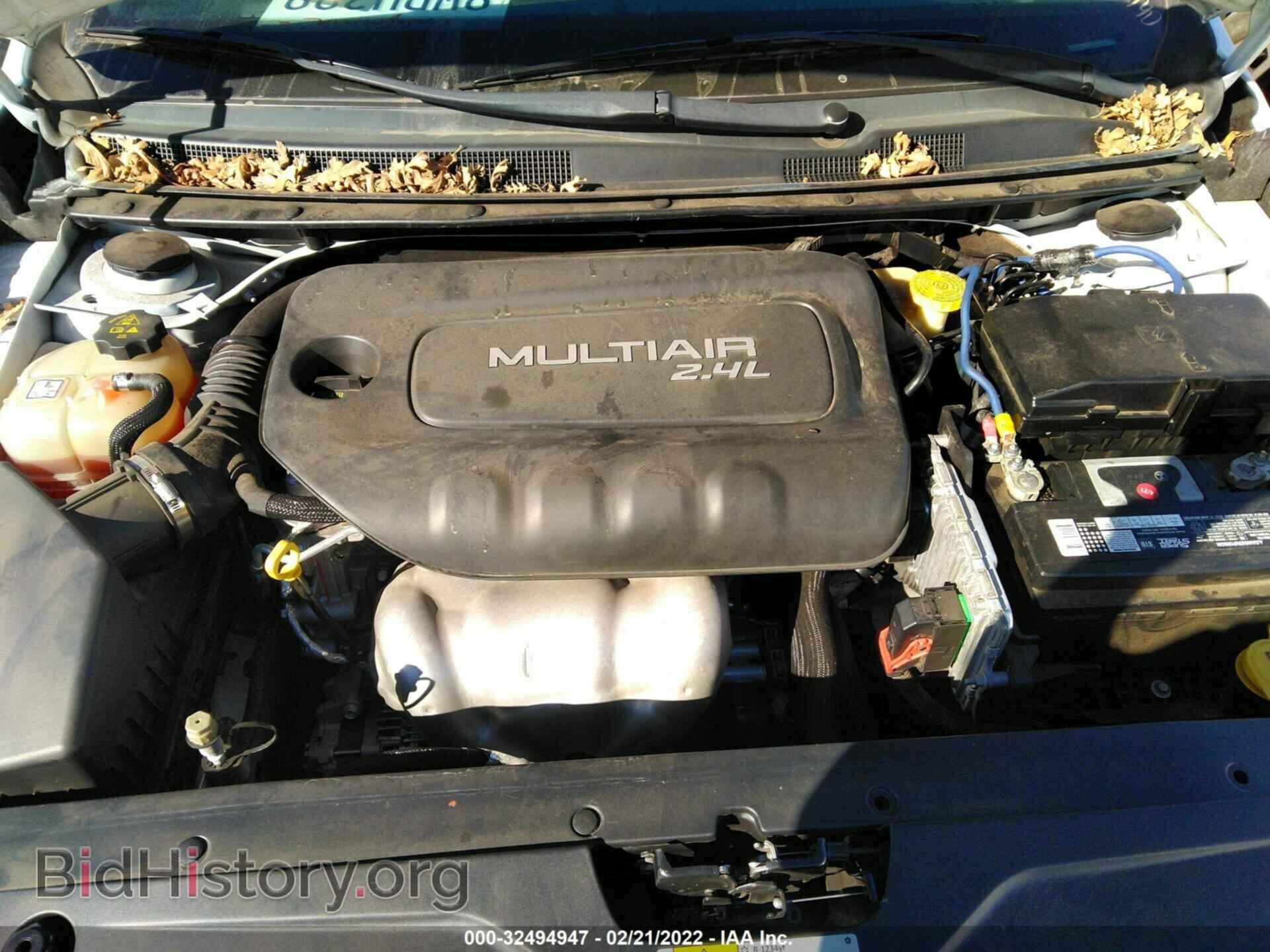 2016 CHRYSLER 200 - VIN: 1C3CCCAB4GN105342 - Photo 10