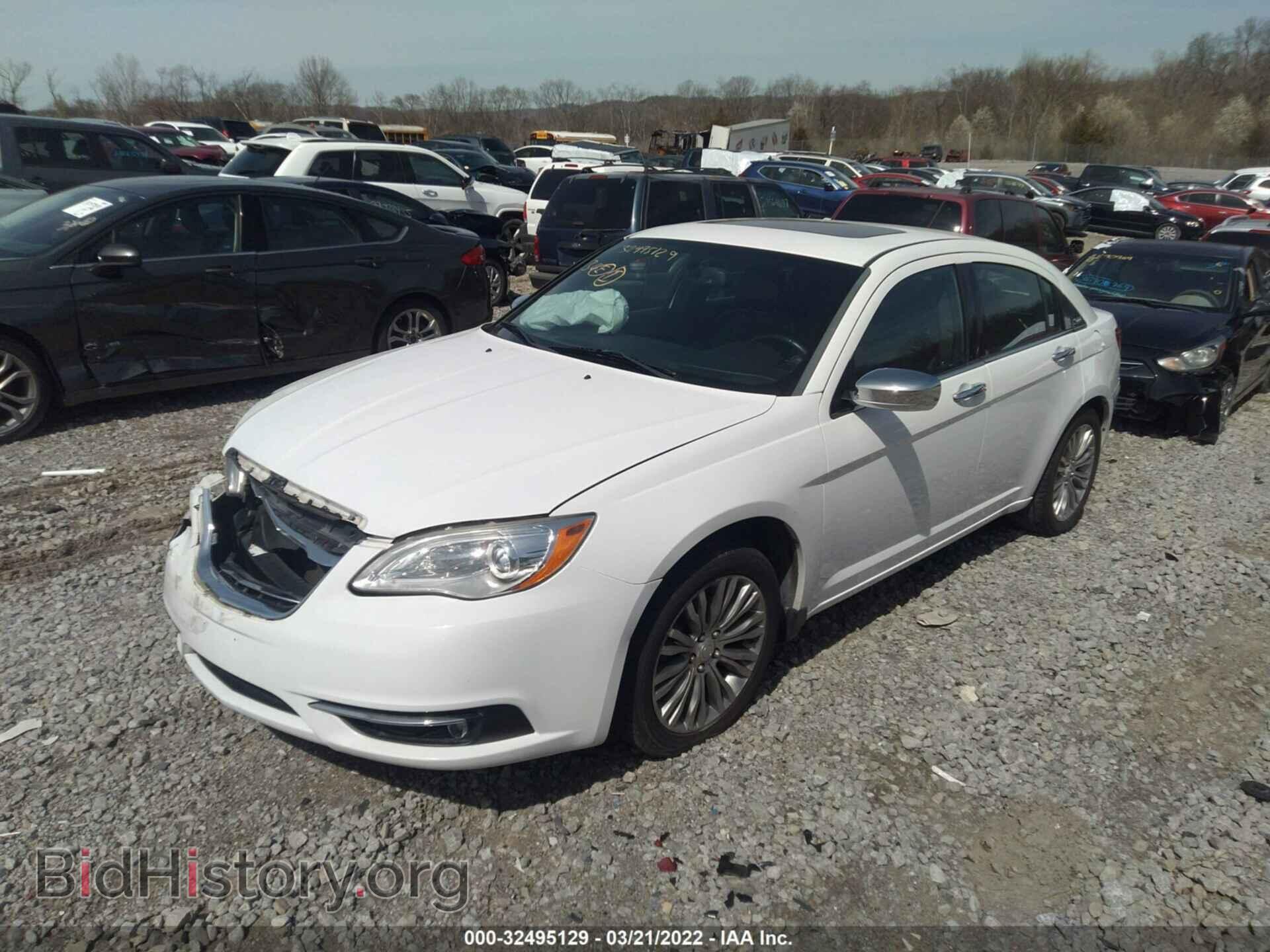 2012 CHRYSLER 200 - VIN: 1C3CCBCB7CN305097 - Фото 2