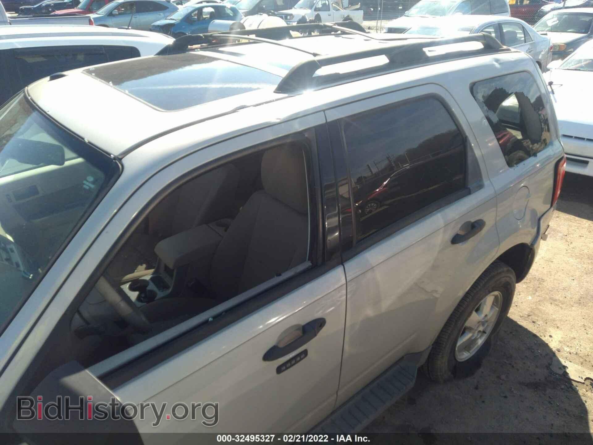 2009 FORD ESCAPE - VIN: 1FMCU93739KD05522 - Фото 6