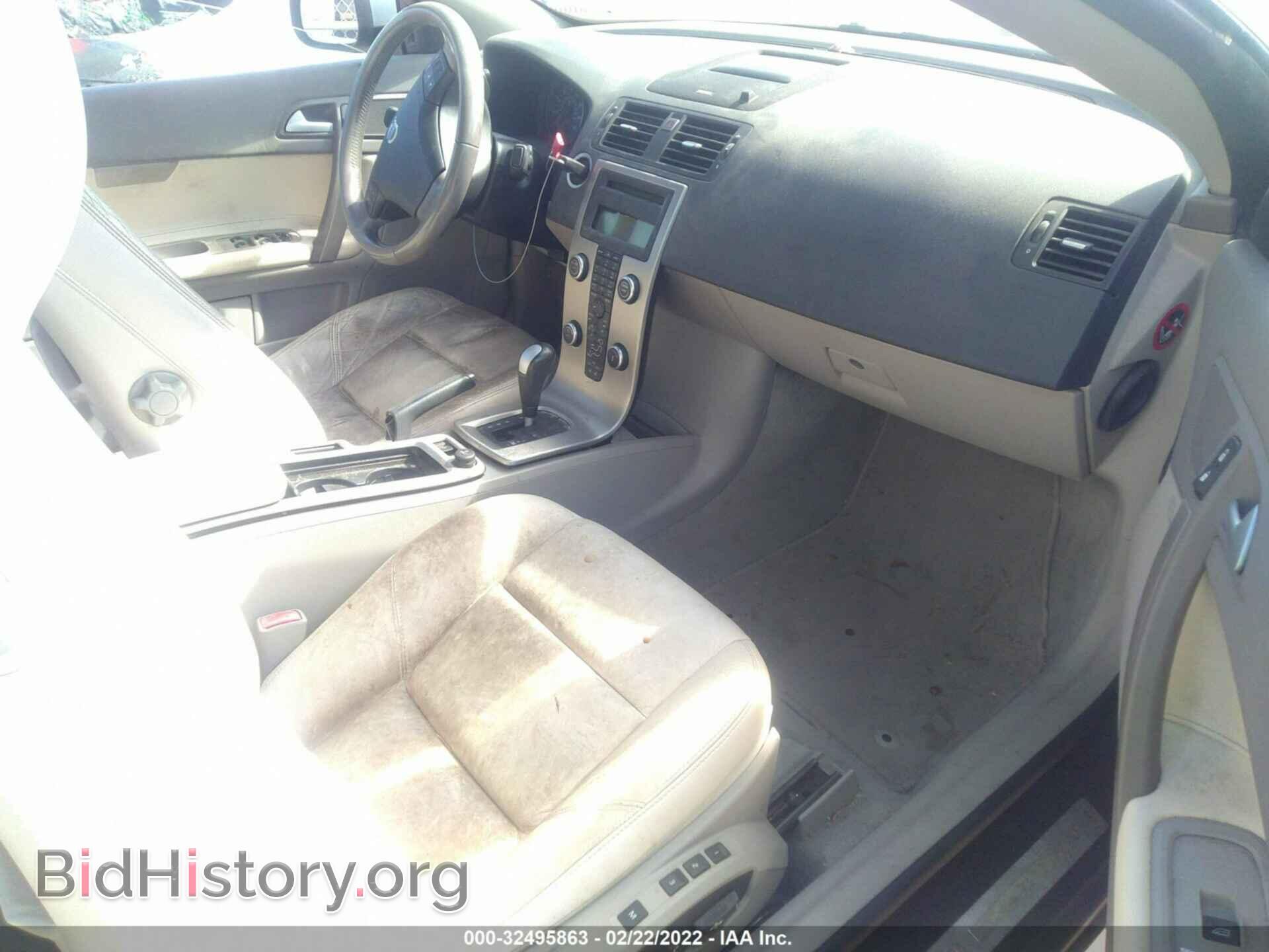 2010 VOLVO C70 - VIN: YV1672MC7AJ094258 - Фото 5