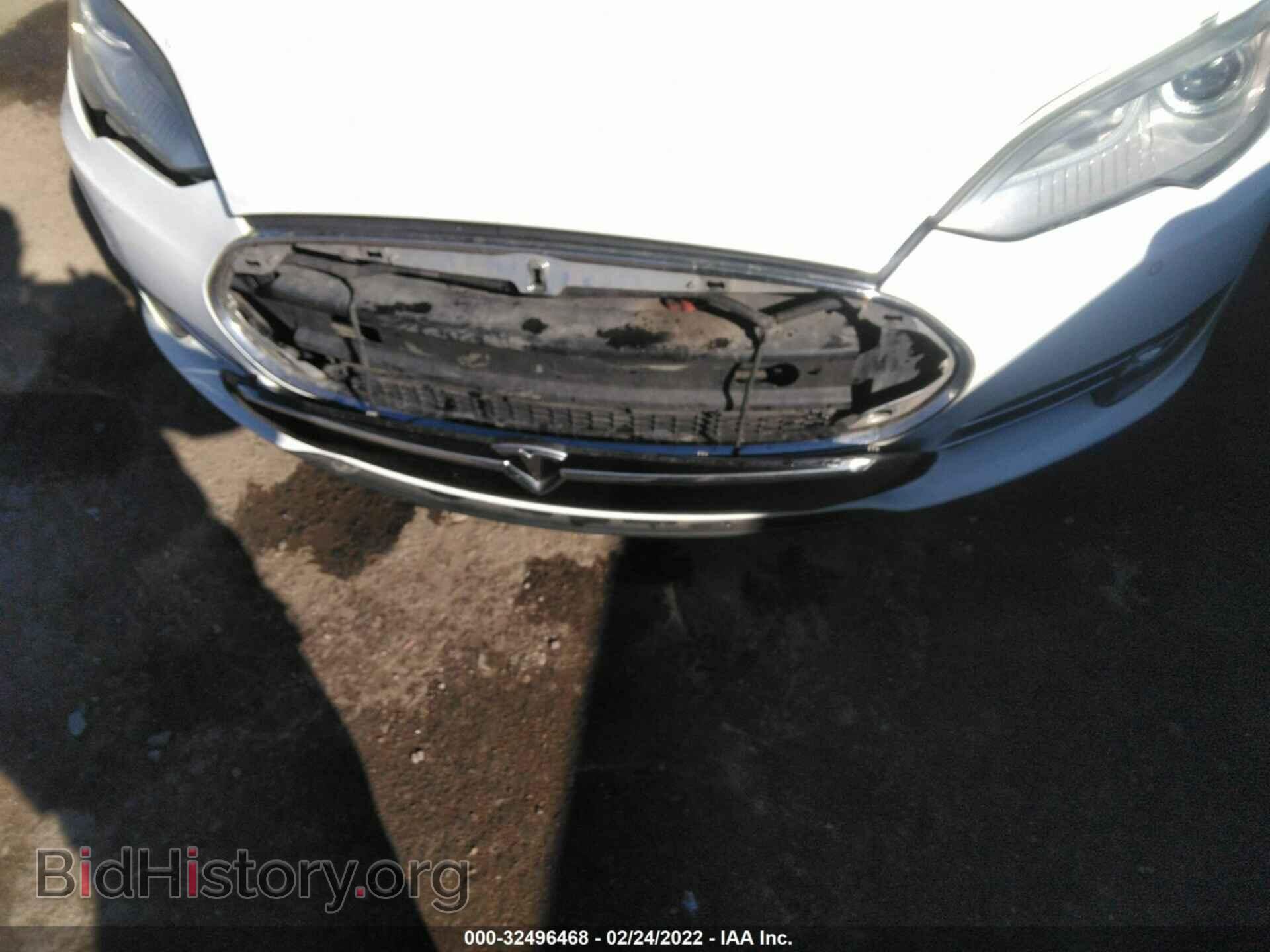 2014 TESLA MODEL S - VIN: 5YJSA1H1XEFP43170 - Фото 6