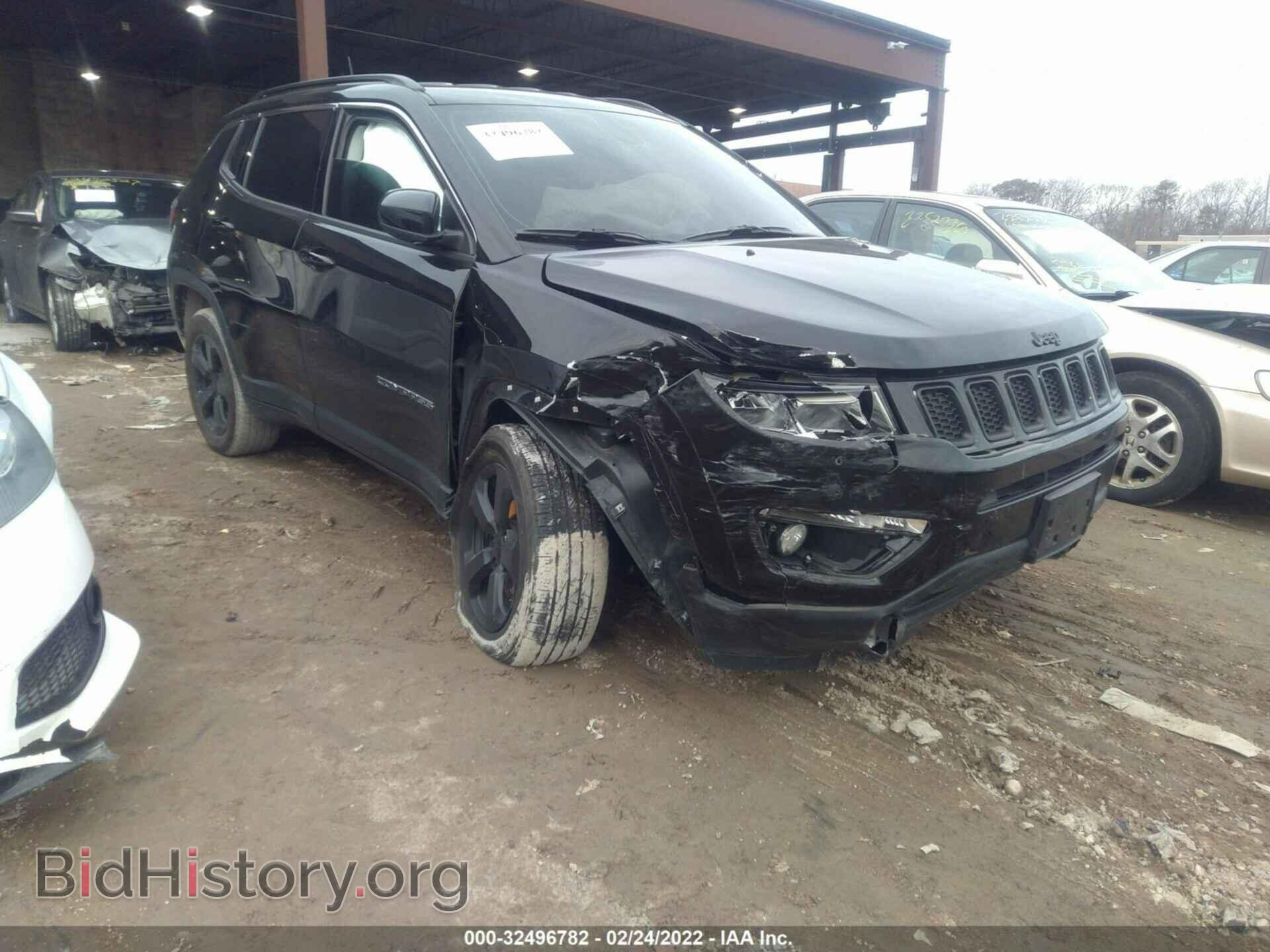 Фотография 3C4NJDBB3JT200738 - JEEP COMPASS 2018