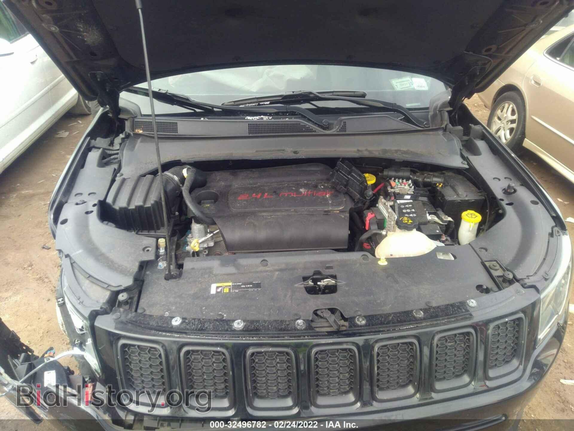 2018 JEEP COMPASS - VIN: 3C4NJDBB3JT200738 - Фото 10