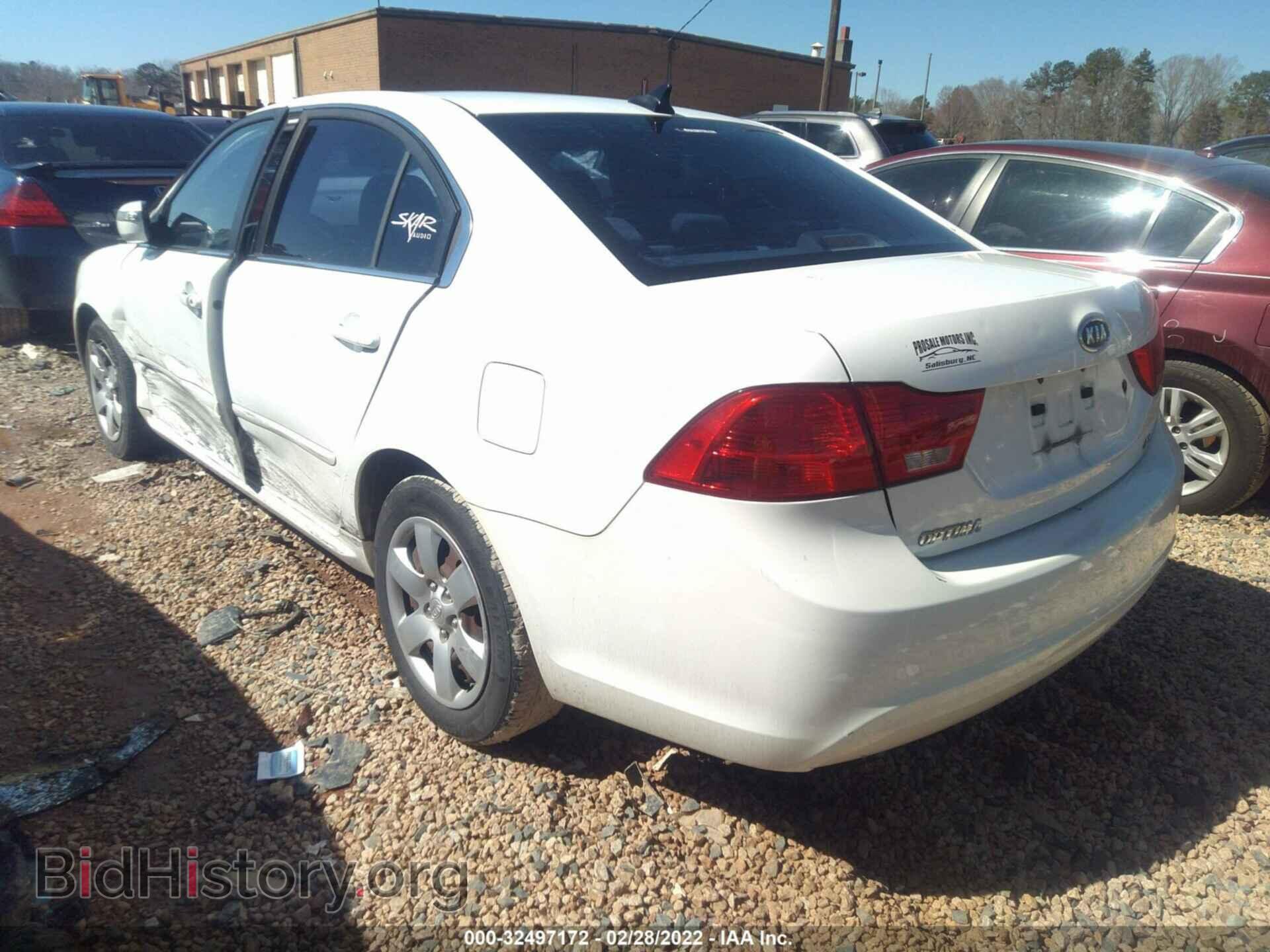 2010 KIA OPTIMA - VIN: KNAGG4A85A5374840 - Фото 3