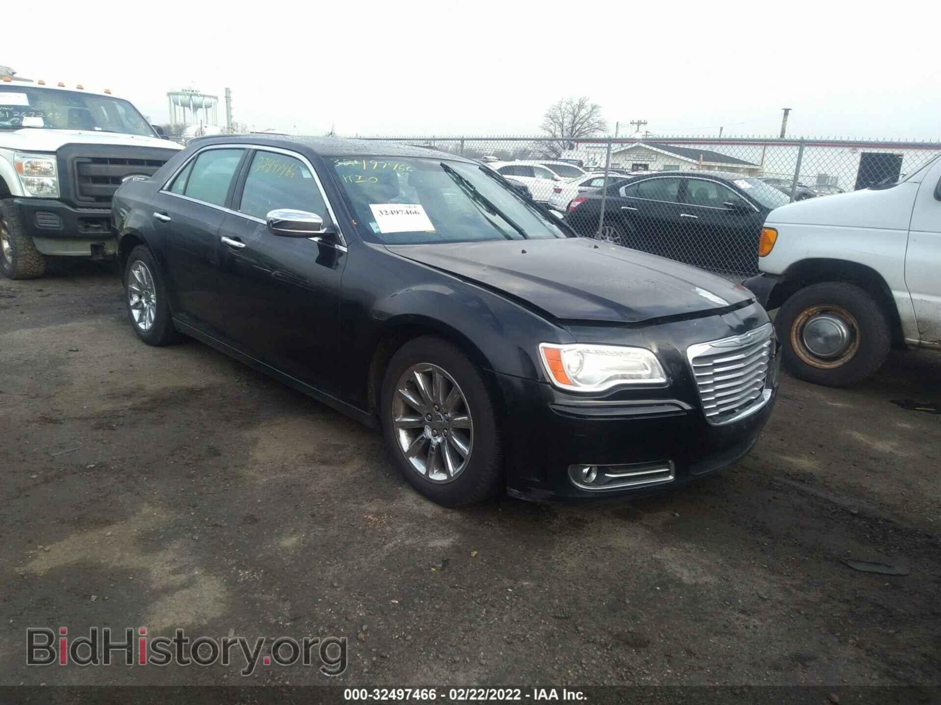 Фотография 2C3CCACG6CH308328 - CHRYSLER 300 2012