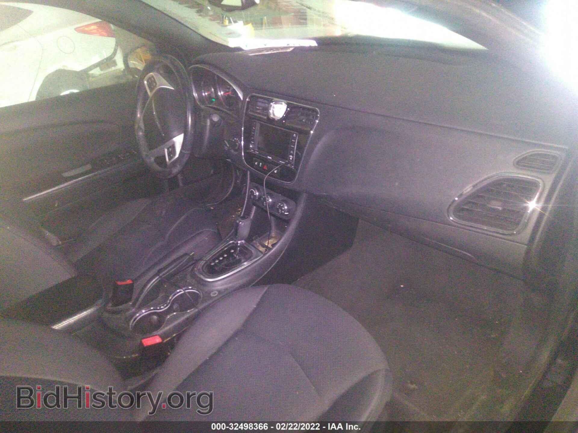 2013 CHRYSLER 200 - VIN: 1C3CCBBB0DN577574 - Photo 5