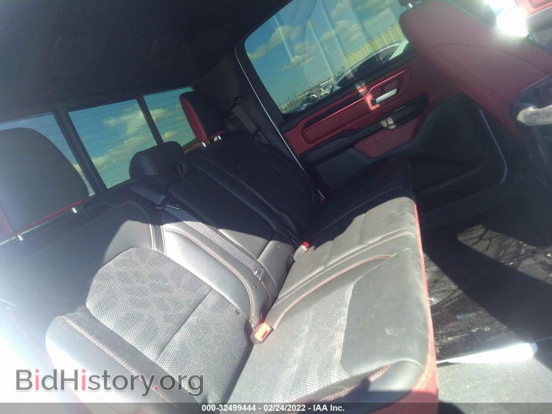 2019 RAM 1500 - VIN: 1C6SRFLT7KN743257 - Фото 8