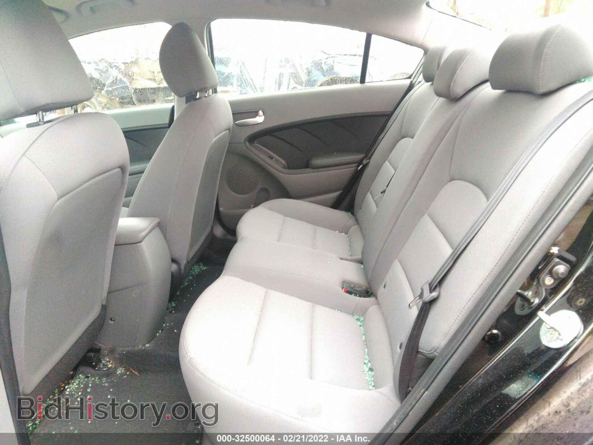2017 KIA FORTE - VIN: 3KPFK4A74HE067792 - Фото 8