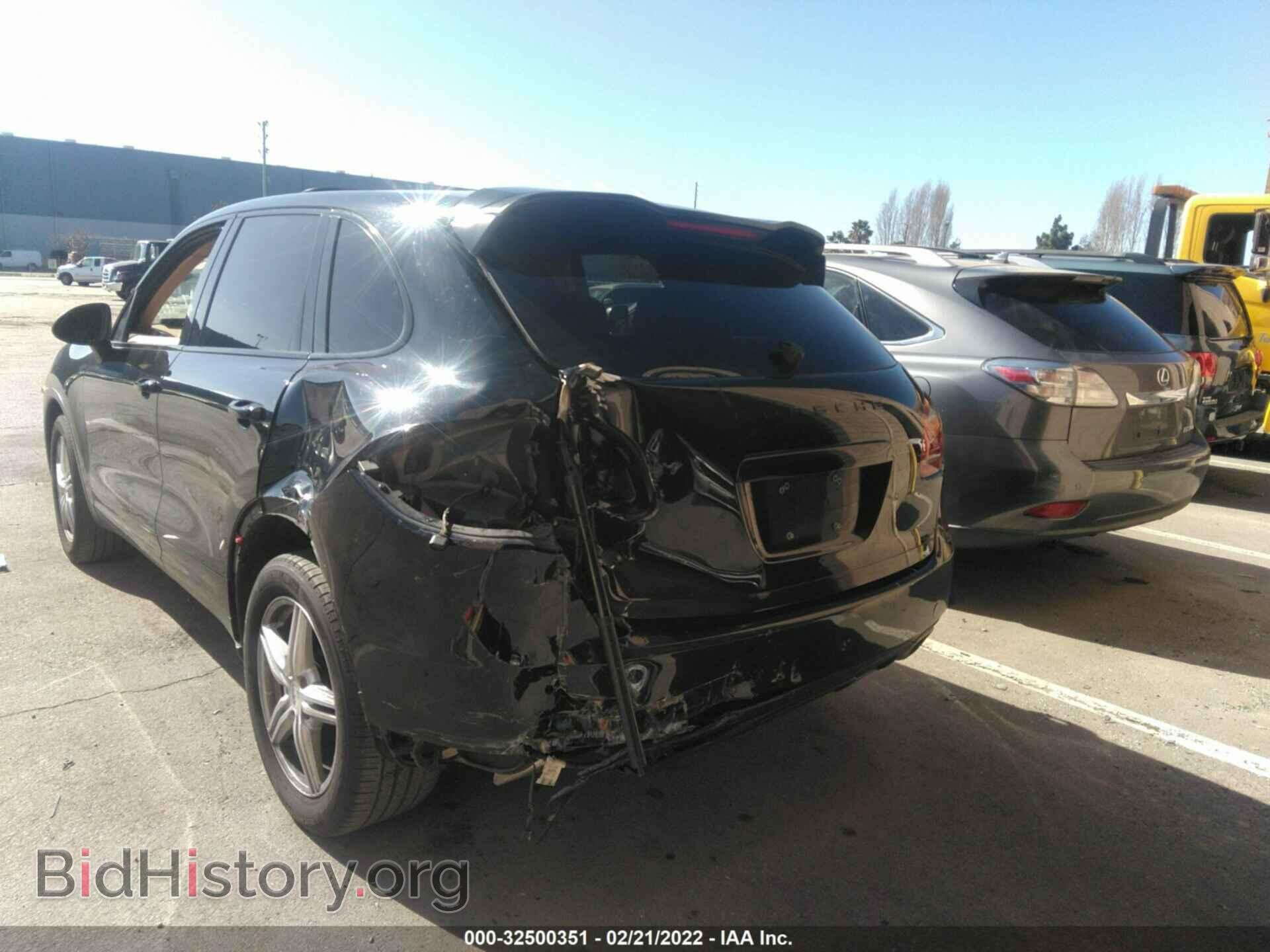 2011 PORSCHE CAYENNE - VIN: WP1AB2A25BLA42612 - Photo 6