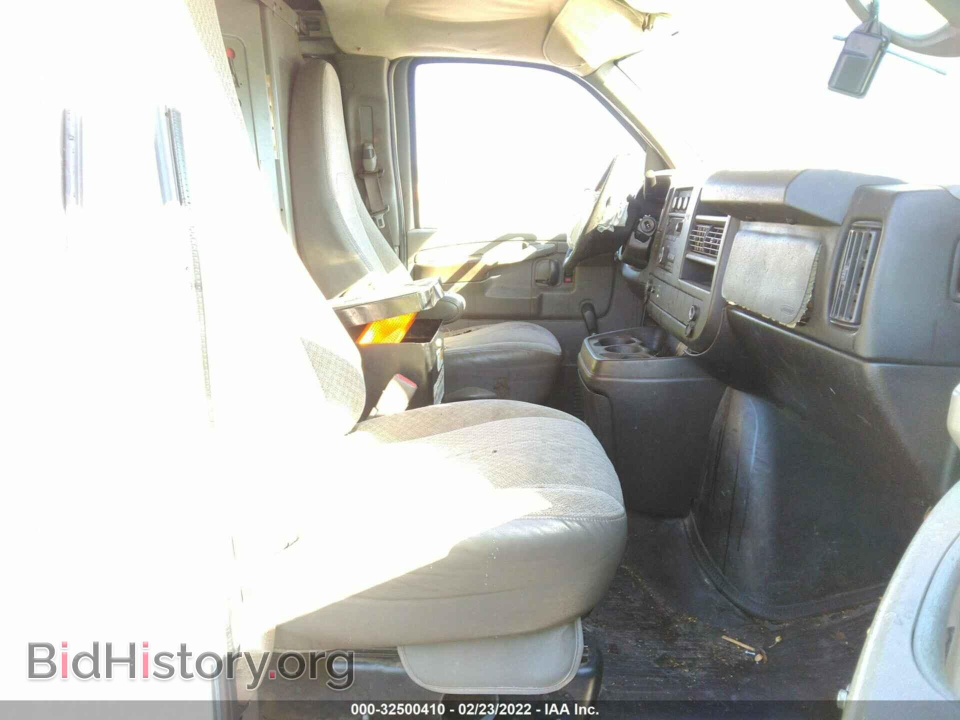2011 CHEVROLET EXPRESS CARGO VAN - VIN: 1GCZGUCA2B1128381 - Photo 5