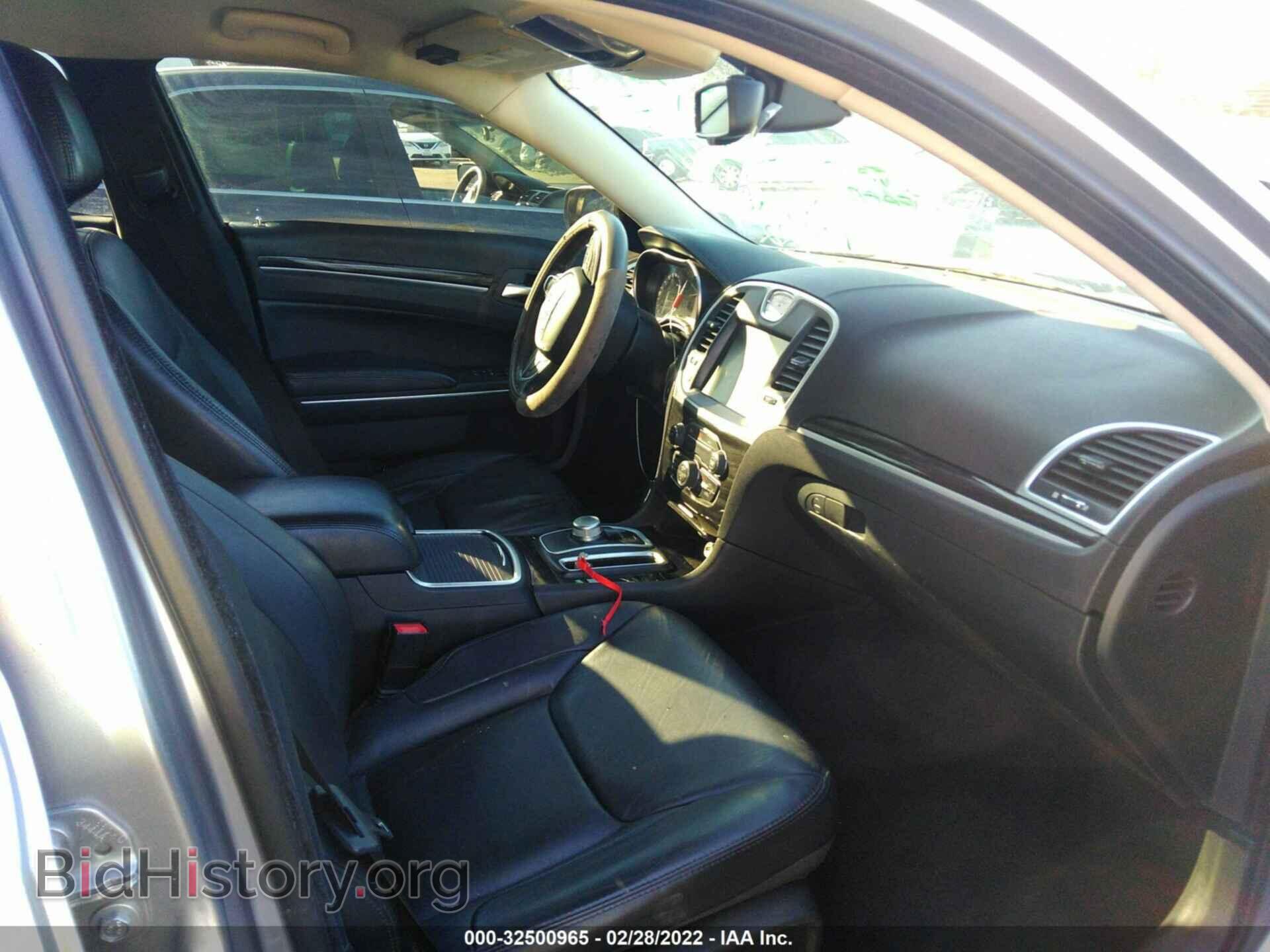 2015 CHRYSLER 300 - VIN: 2C3CCAAG6FH749304 - Фото 5