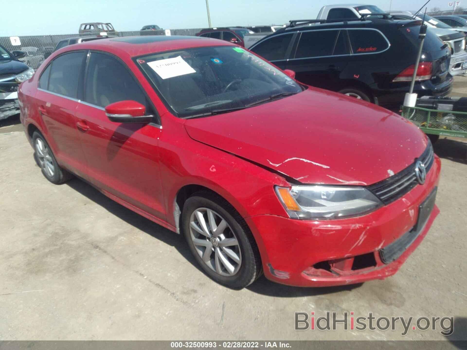 Photo 3VWD07AJXEM407858 - VOLKSWAGEN JETTA SEDAN 2014