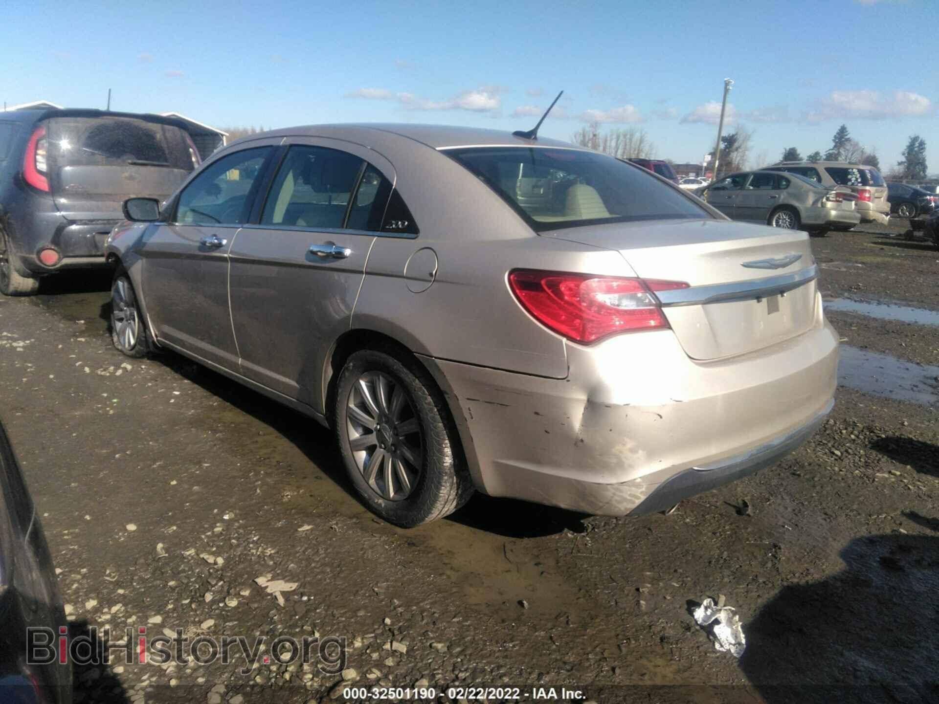 2013 CHRYSLER 200 - VIN: 1C3CCBCG2DN690145 - Photo 3
