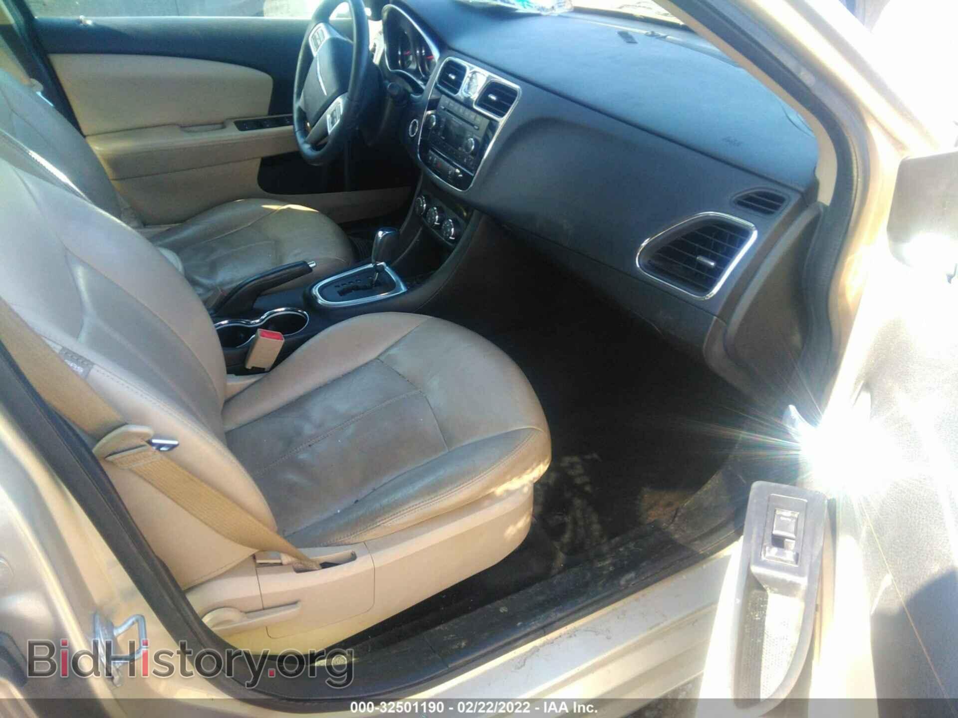 2013 CHRYSLER 200 - VIN: 1C3CCBCG2DN690145 - Photo 5