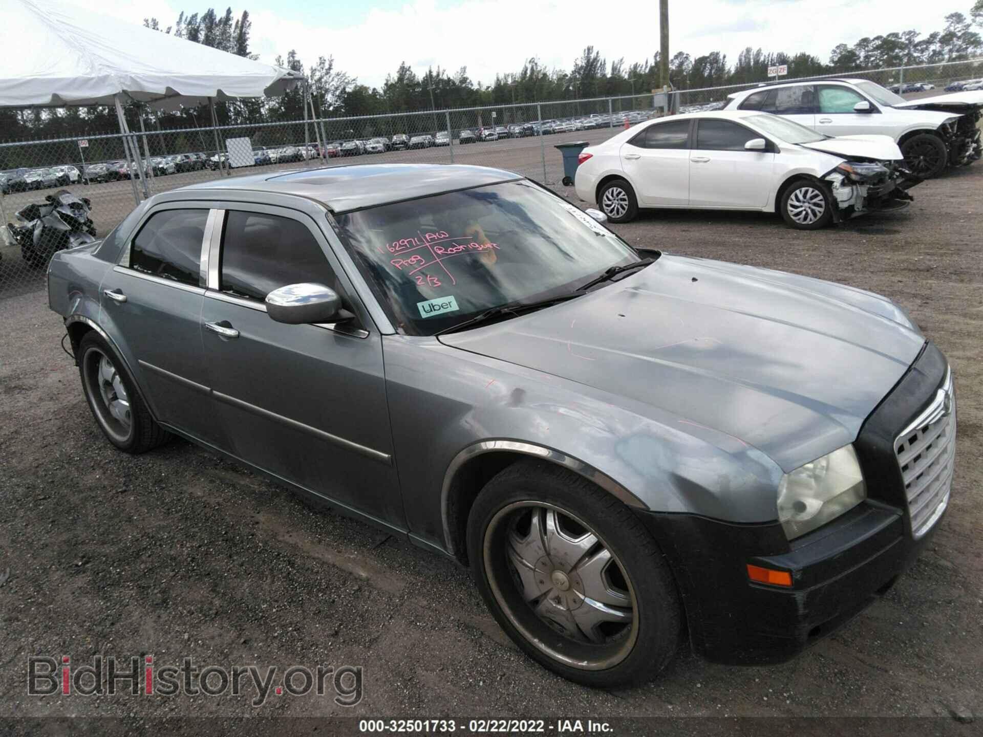 Фотография 2C3KA53G16H515724 - CHRYSLER 300 2006