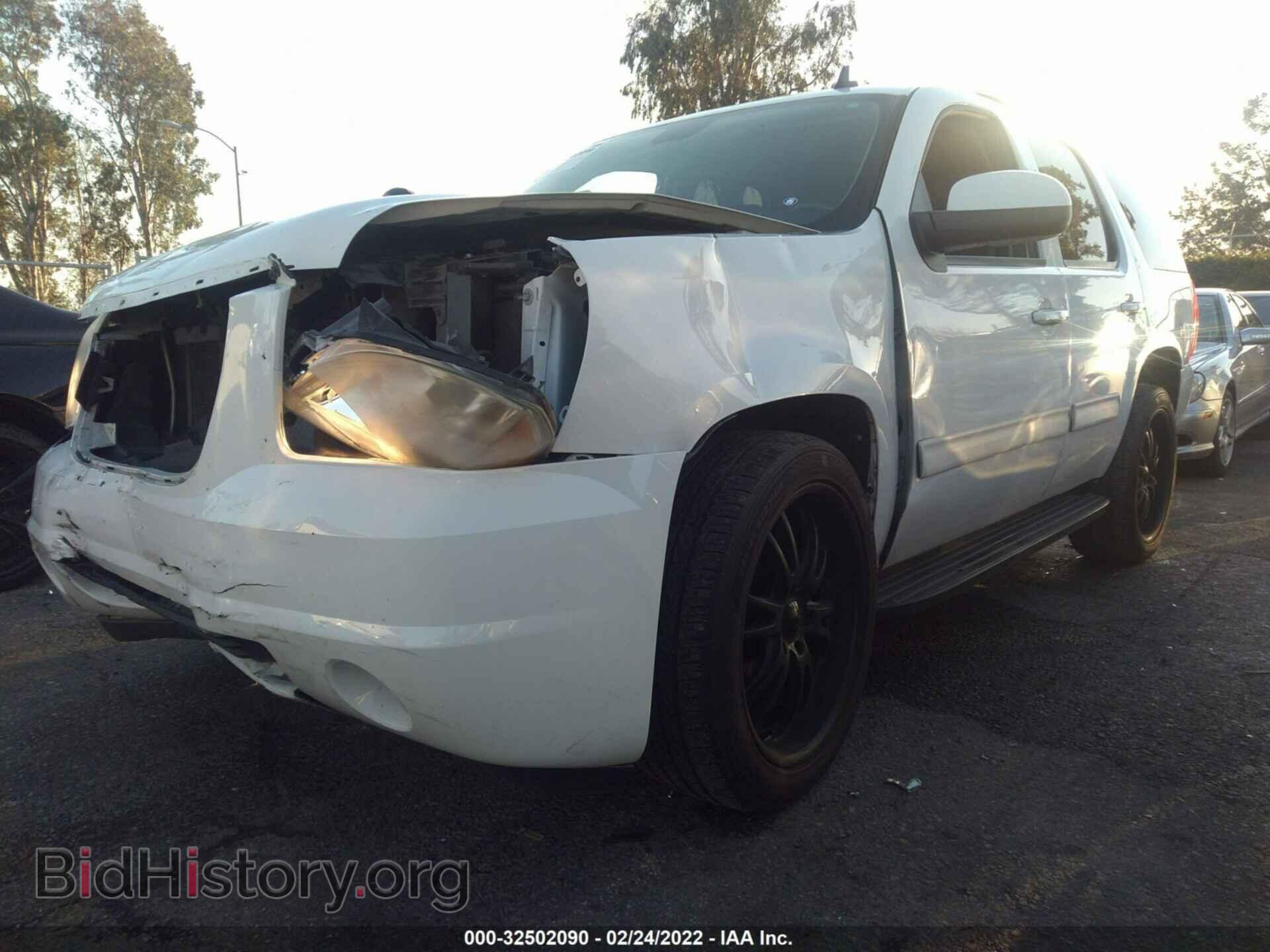 2011 GMC YUKON - VIN: 1GKS1AE07BR254344 - Фото 2